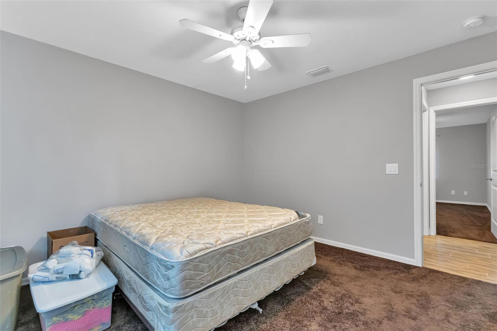 2149 TROPICAIRE BLVD