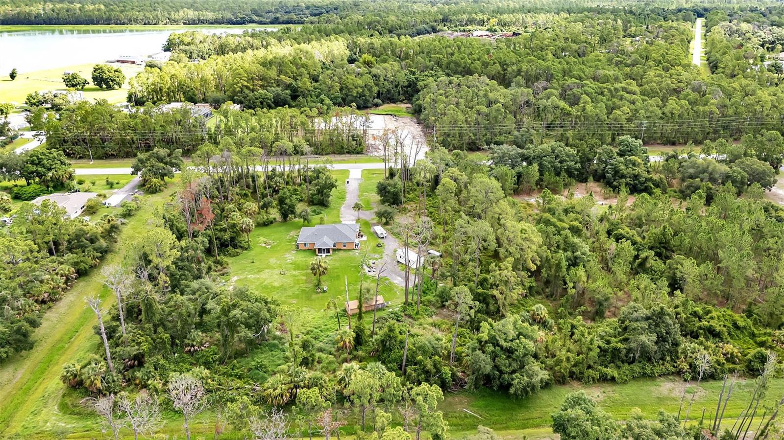 2149 TROPICAIRE BLVD