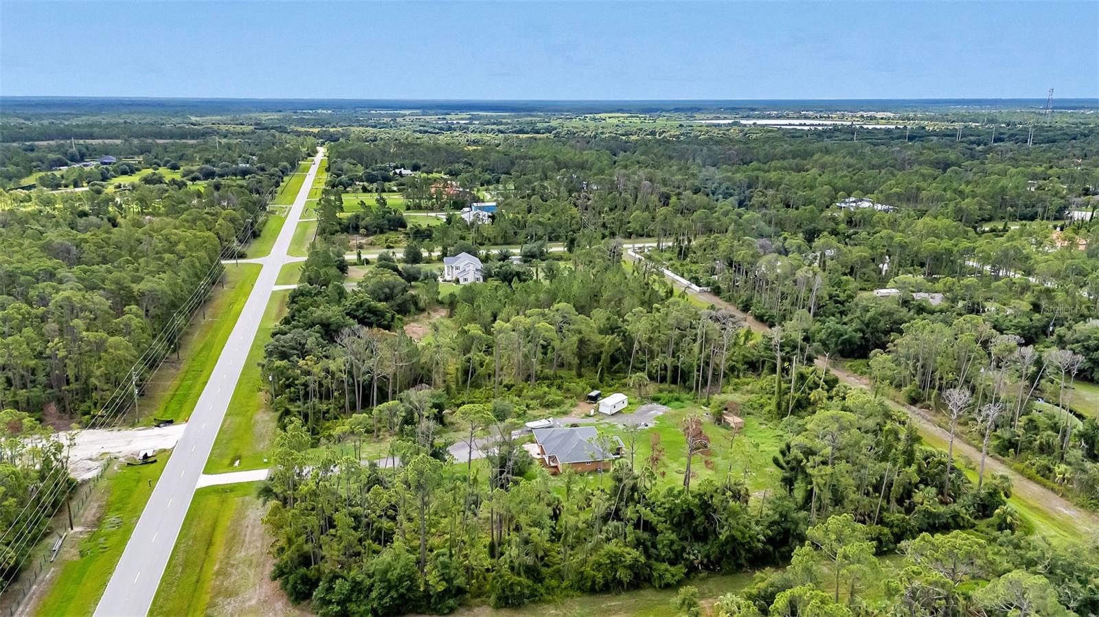 2149 TROPICAIRE BLVD