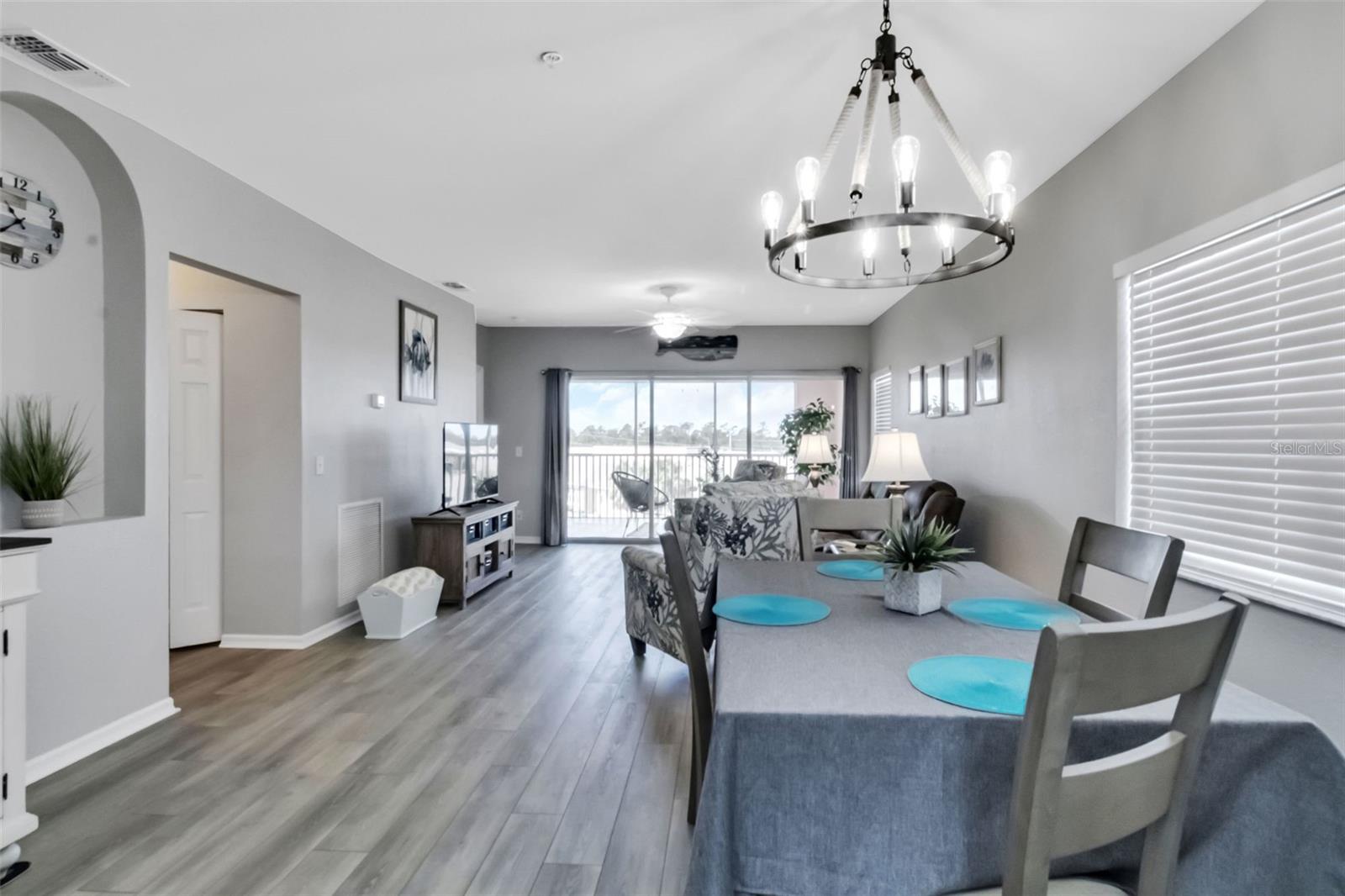 2061 WILLOW HAMMOCK CIR #308