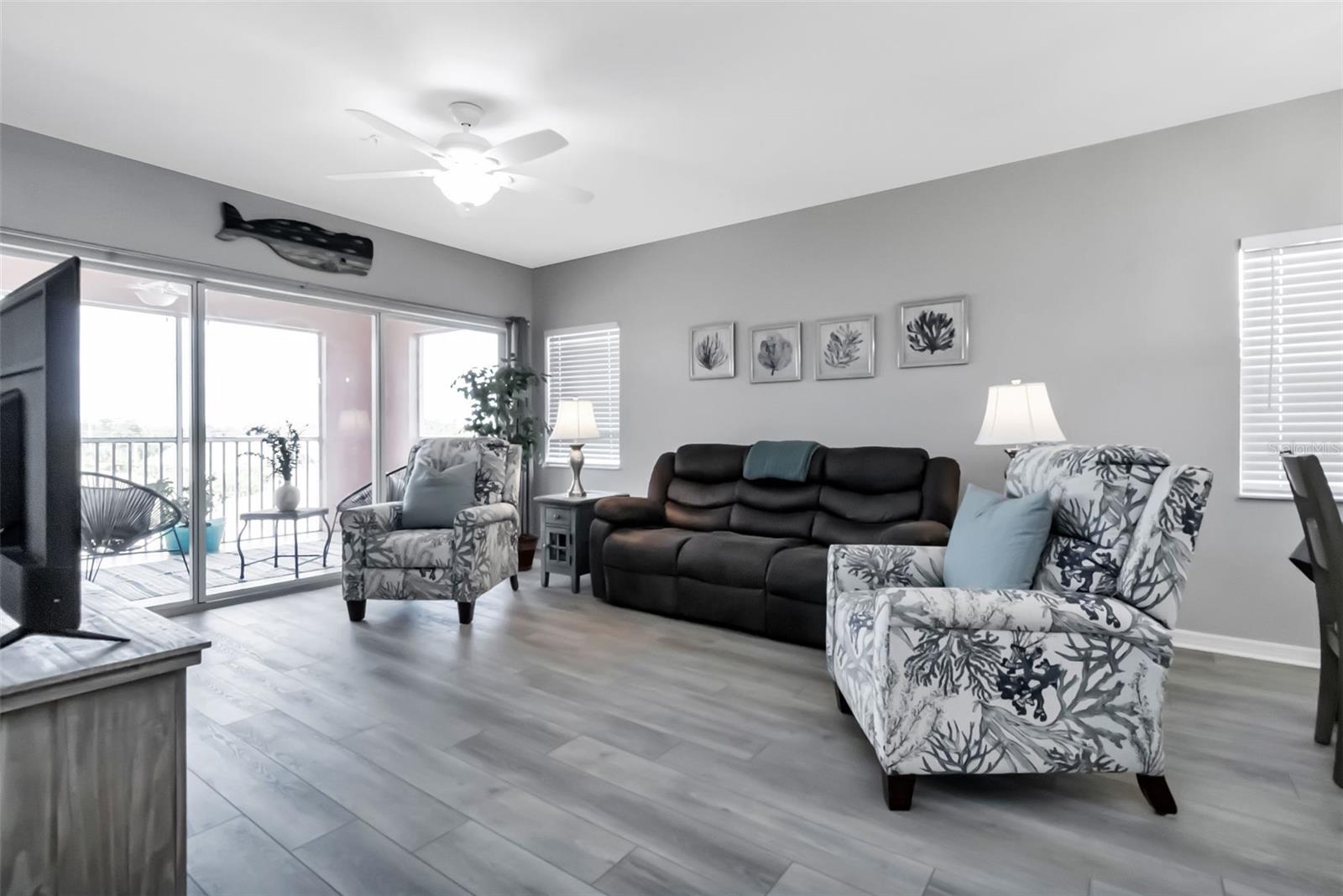 2061 WILLOW HAMMOCK CIR #308