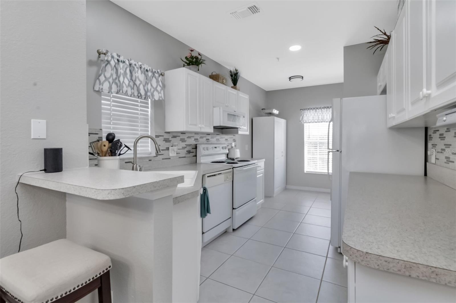 2061 WILLOW HAMMOCK CIR #308