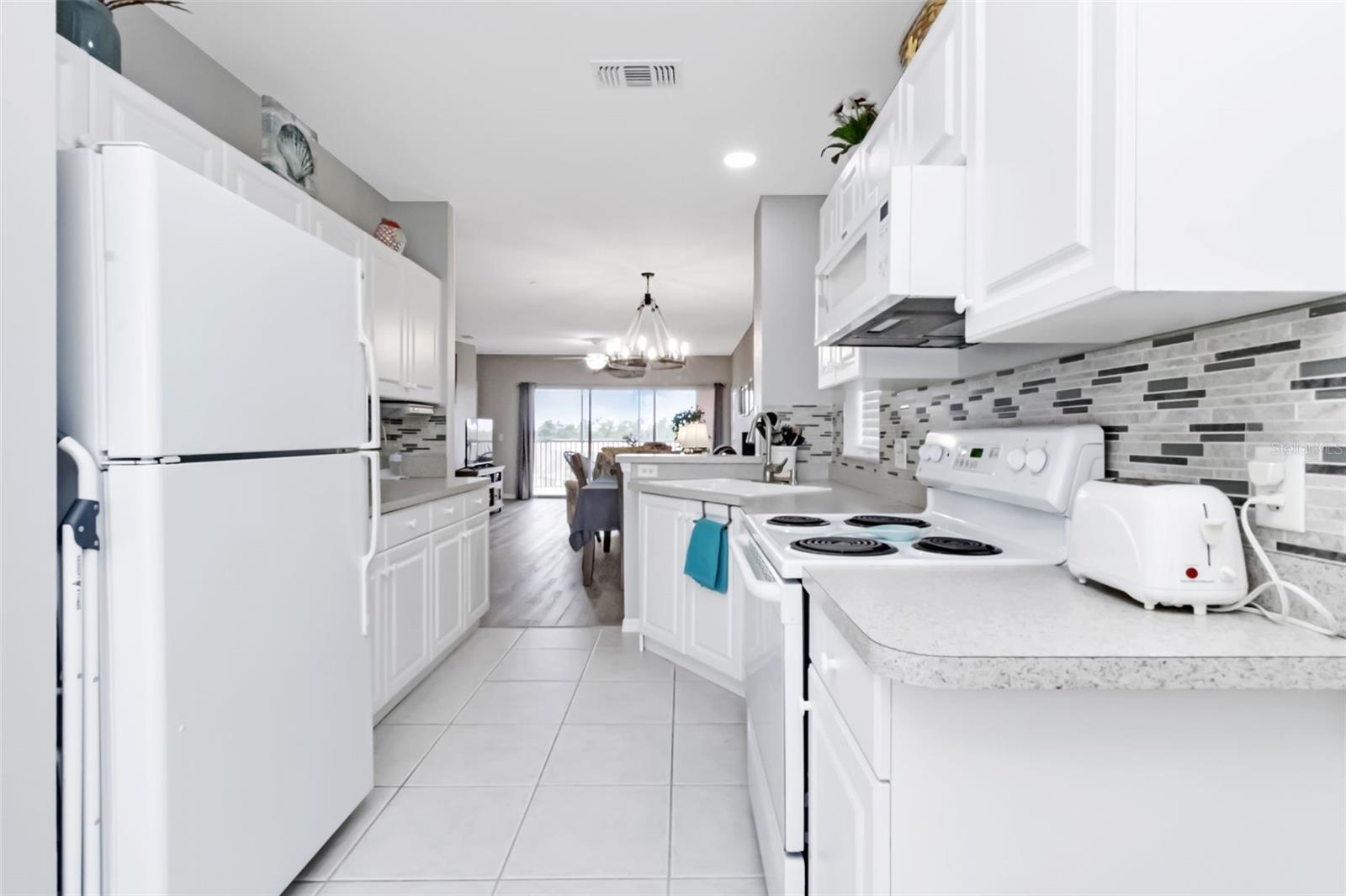 2061 WILLOW HAMMOCK CIR #308