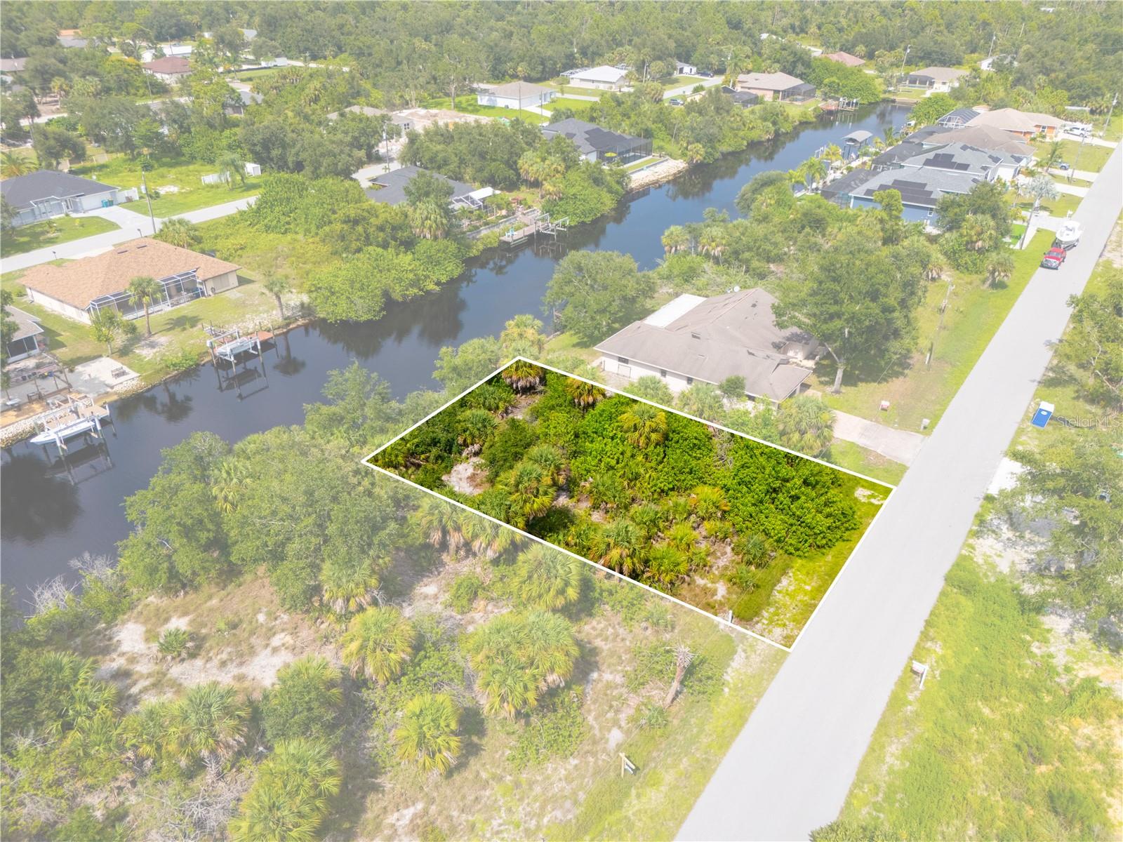 17348 GULFSPRAY CIR