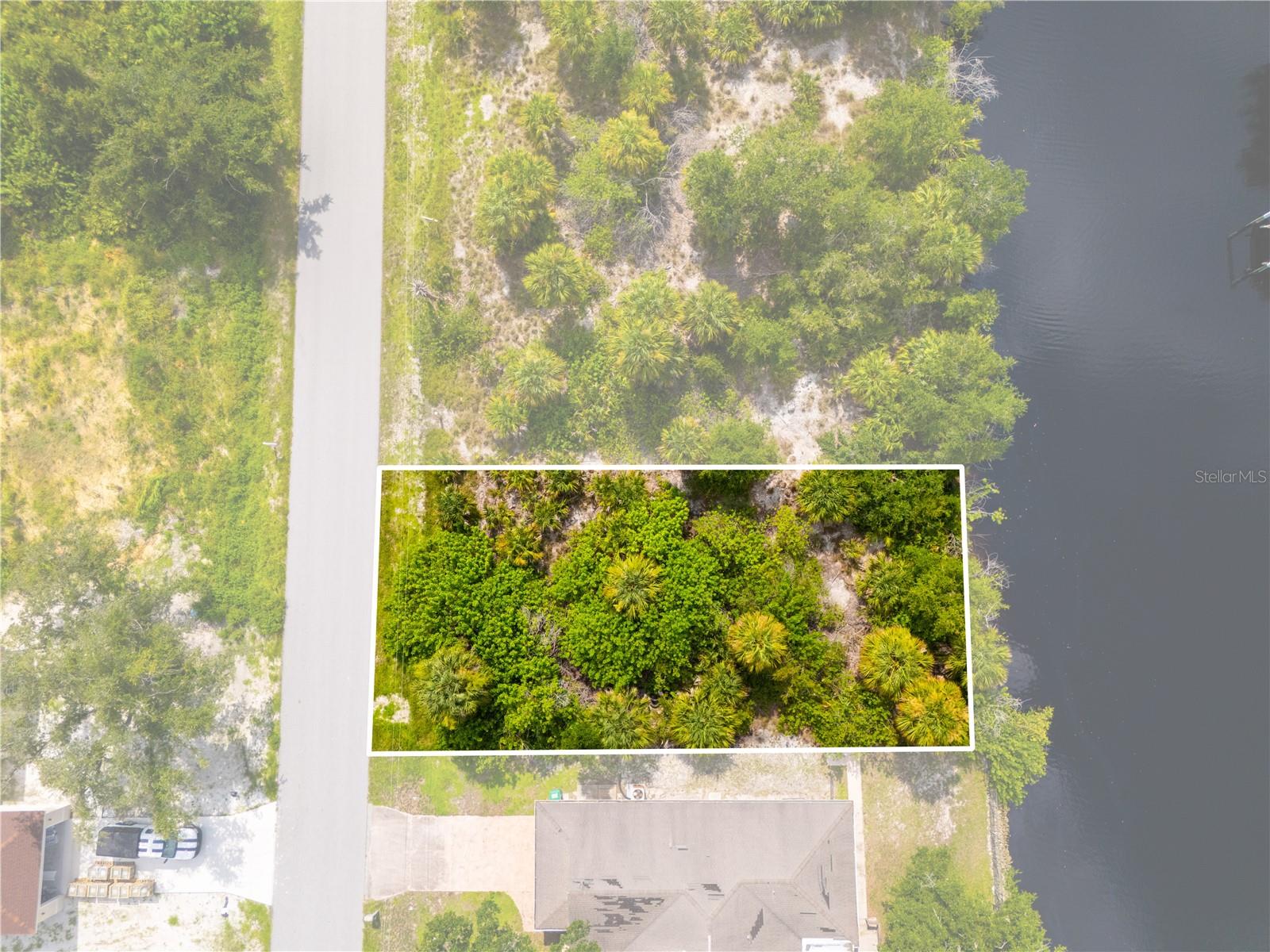 17348 GULFSPRAY CIR