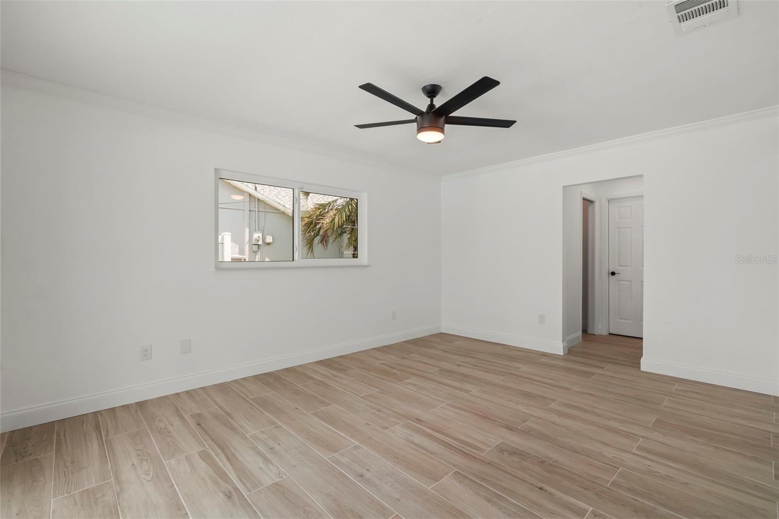 234 SEMINOLE BLVD NW