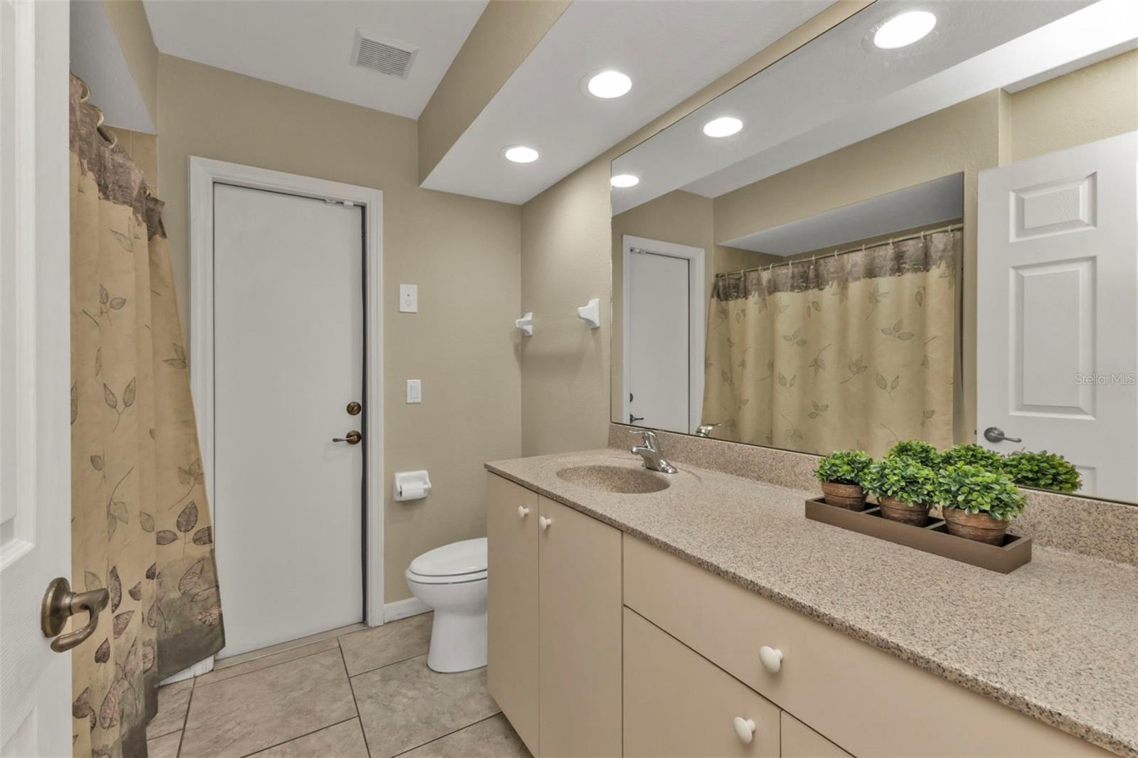 27192 PUNTA CABELLO CT