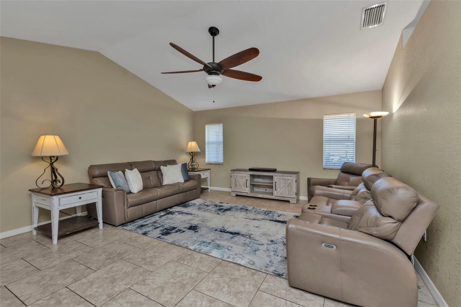 27192 PUNTA CABELLO CT