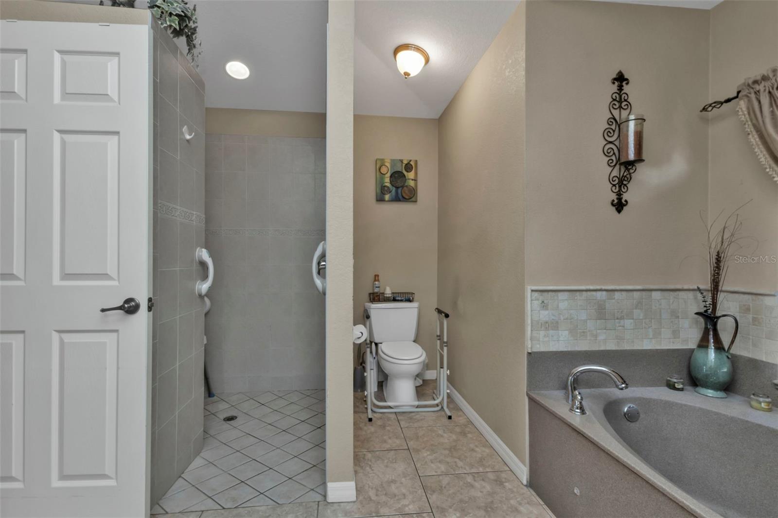 27192 PUNTA CABELLO CT