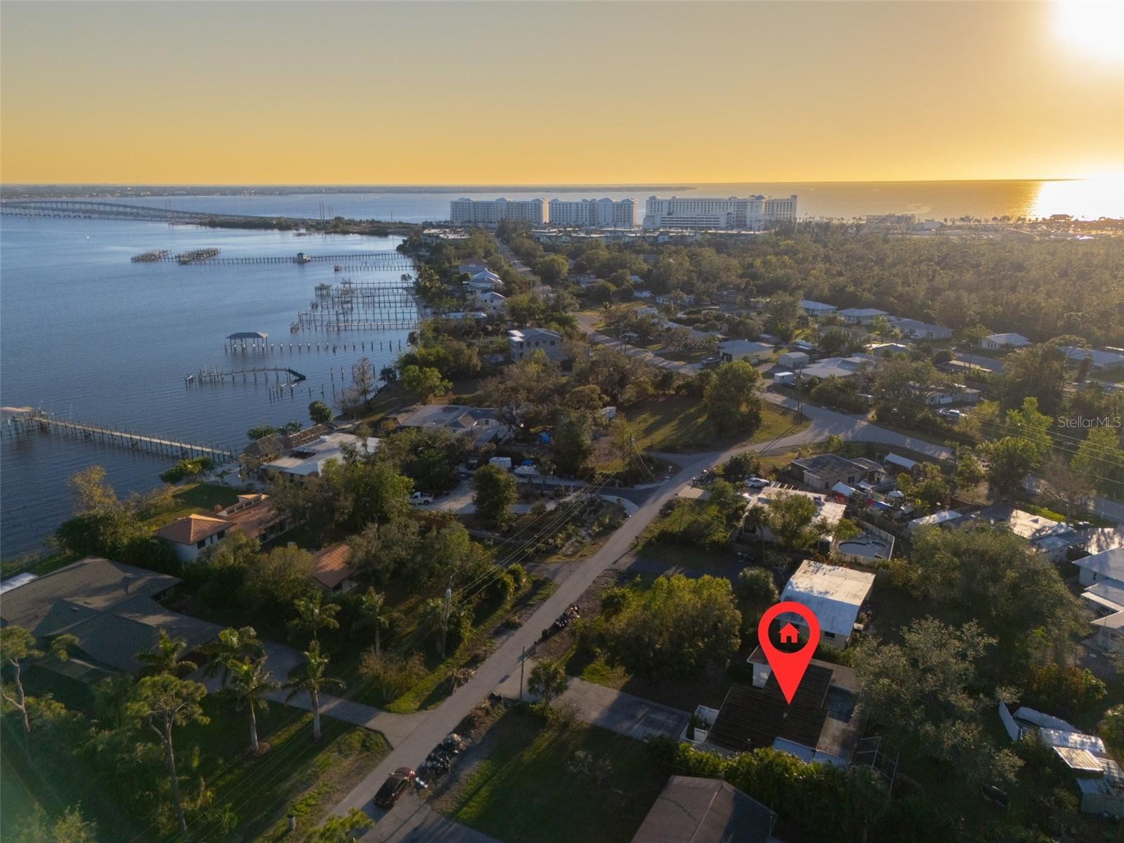 4497 NORTHSHORE DR