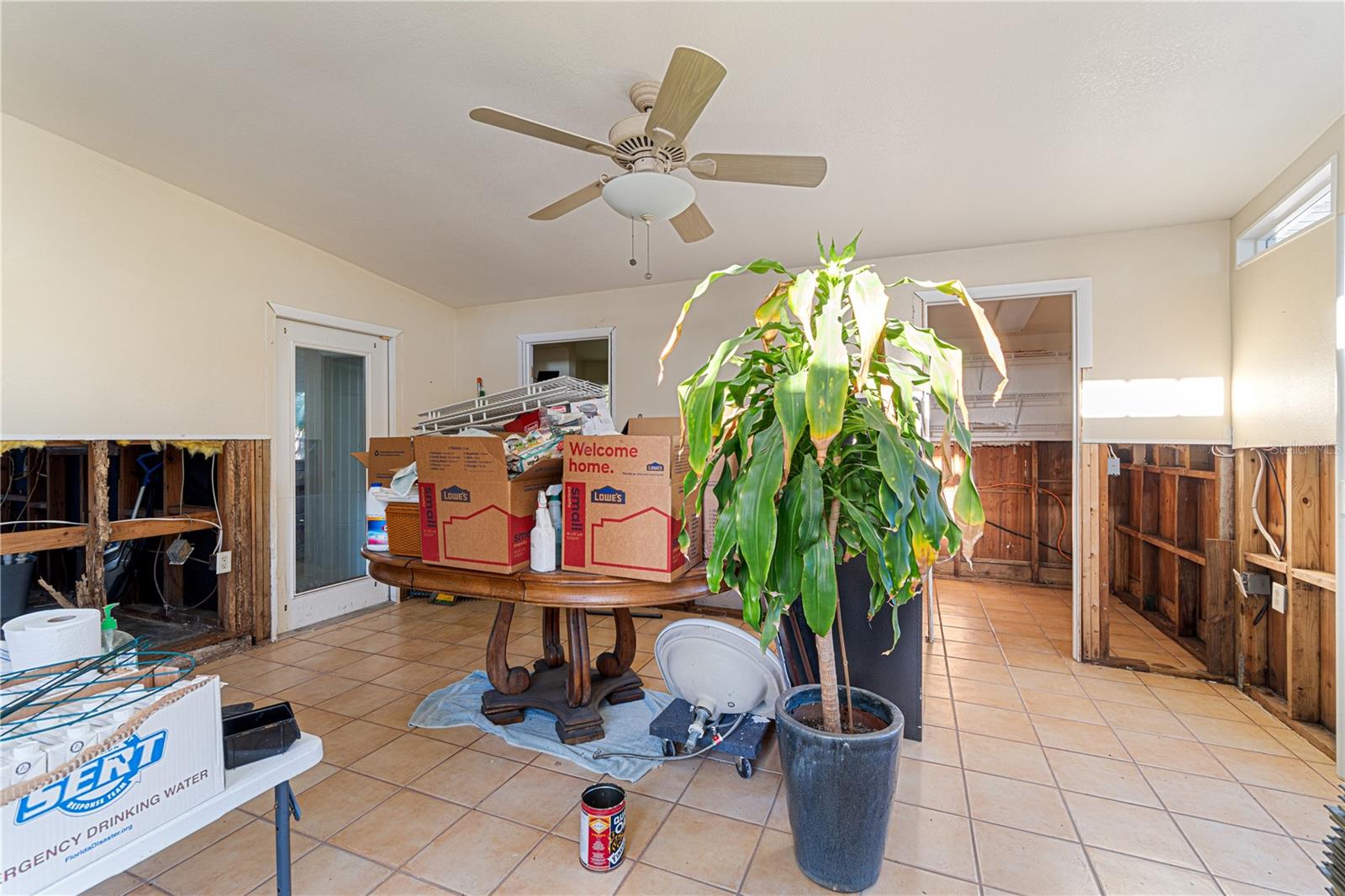 4497 NORTHSHORE DR