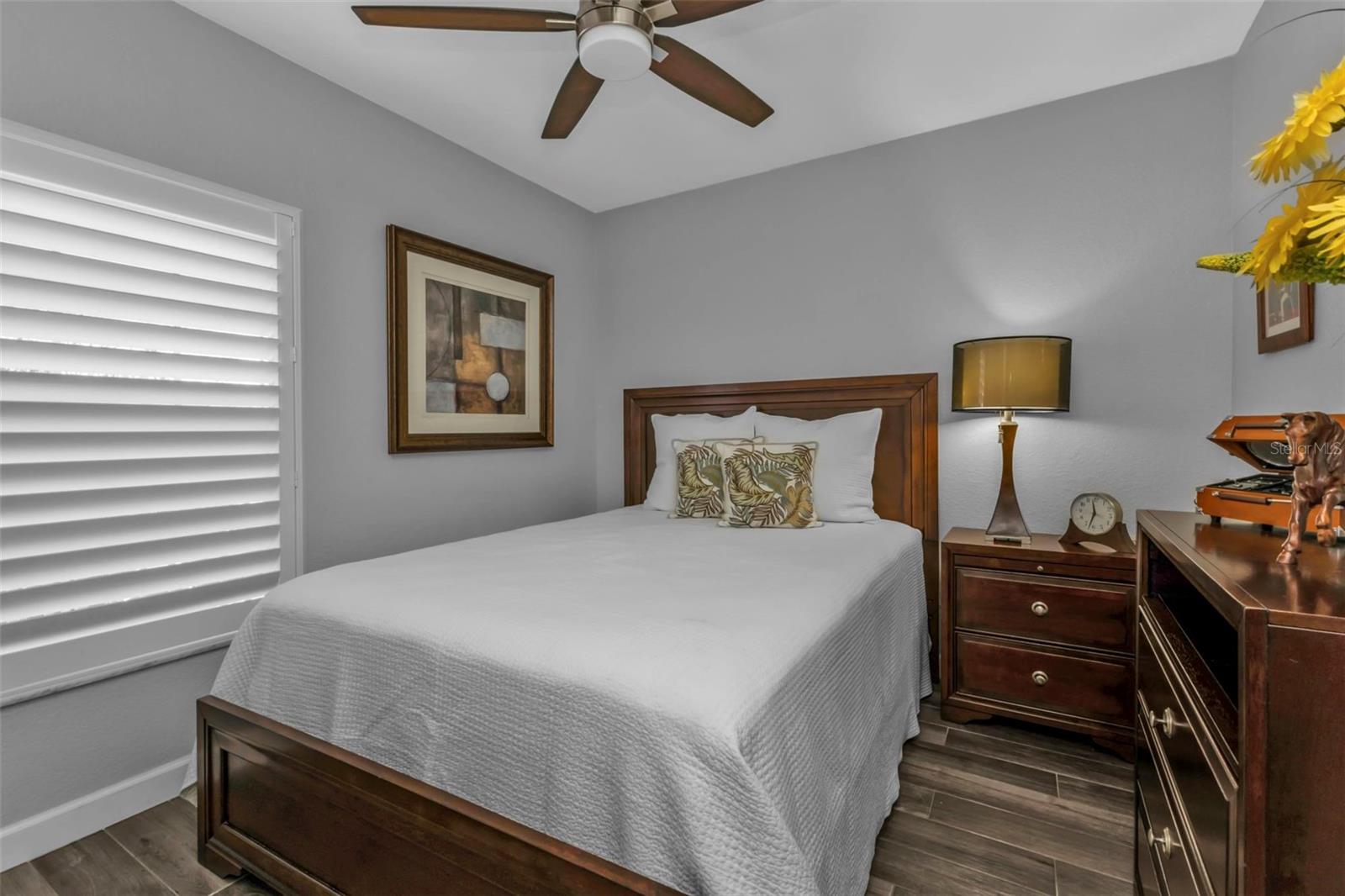 2061 WILLOW HAMMOCK CIR #204