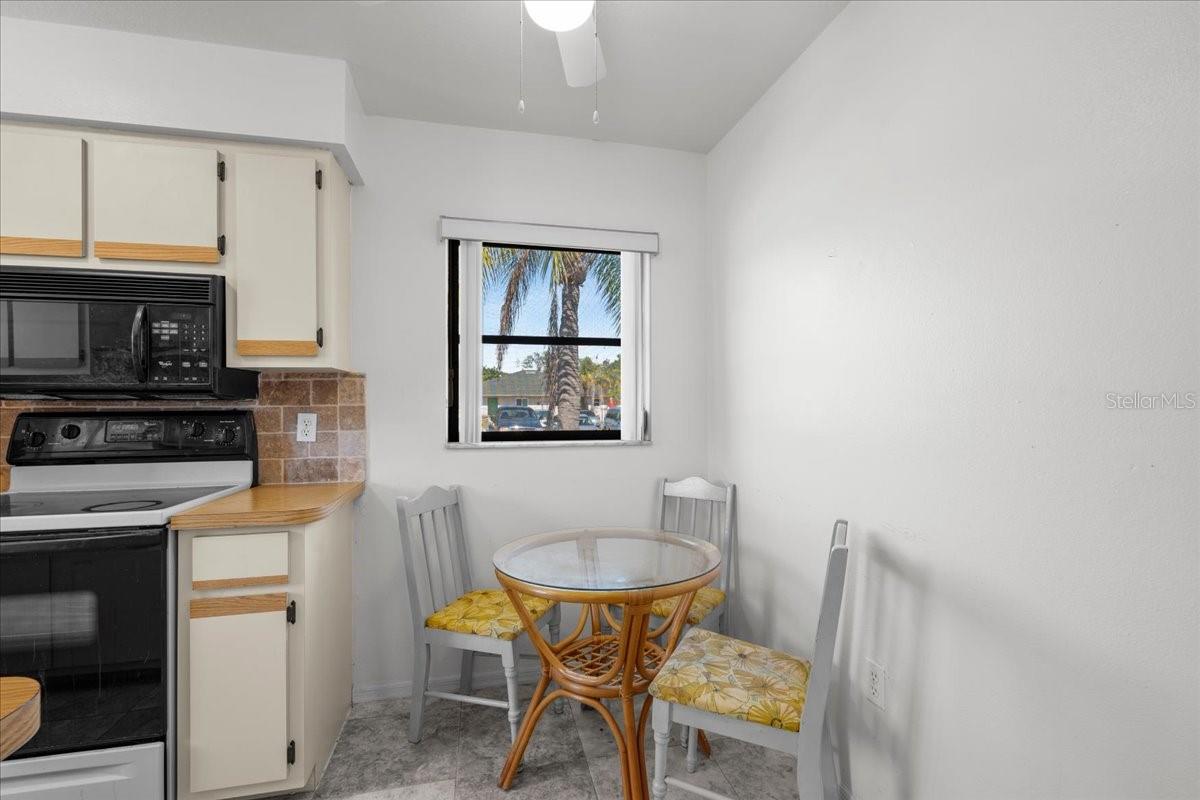 24540 HARBORVIEW RD #F1