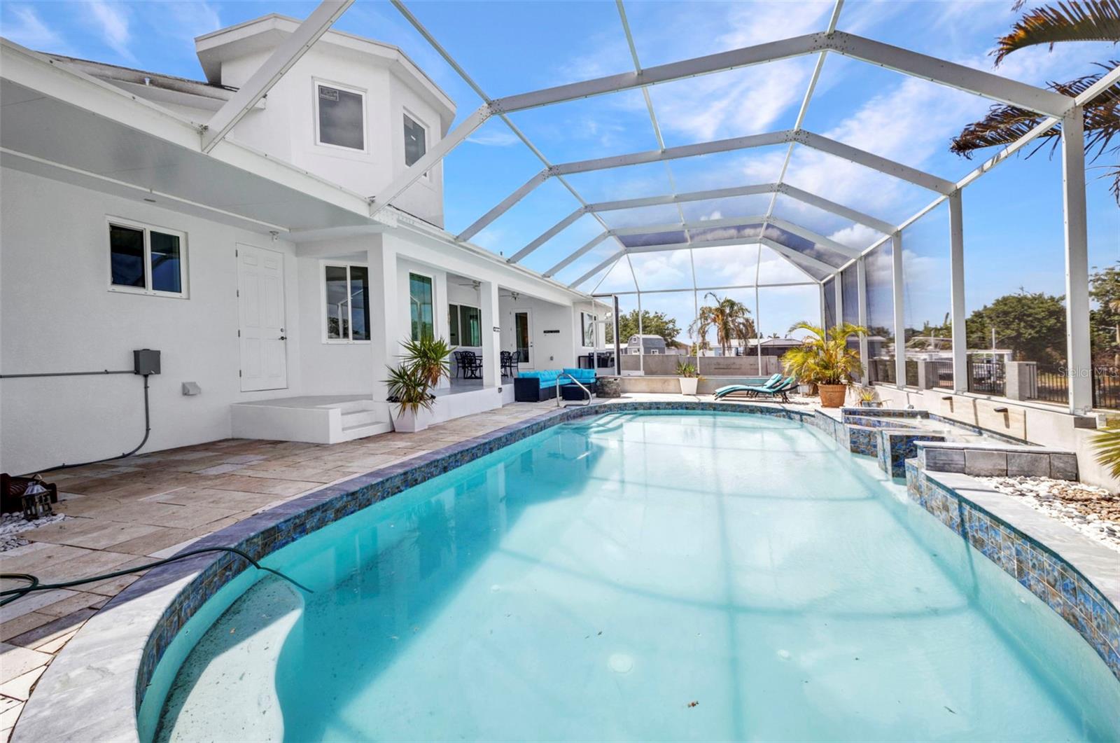 4213 GARDNER DR