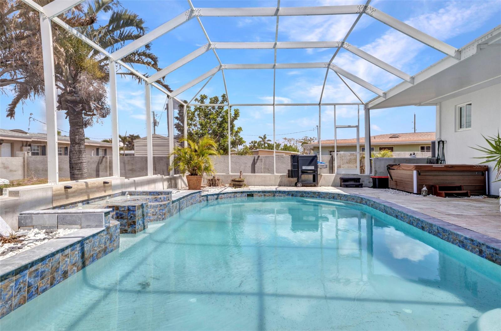 4213 GARDNER DR
