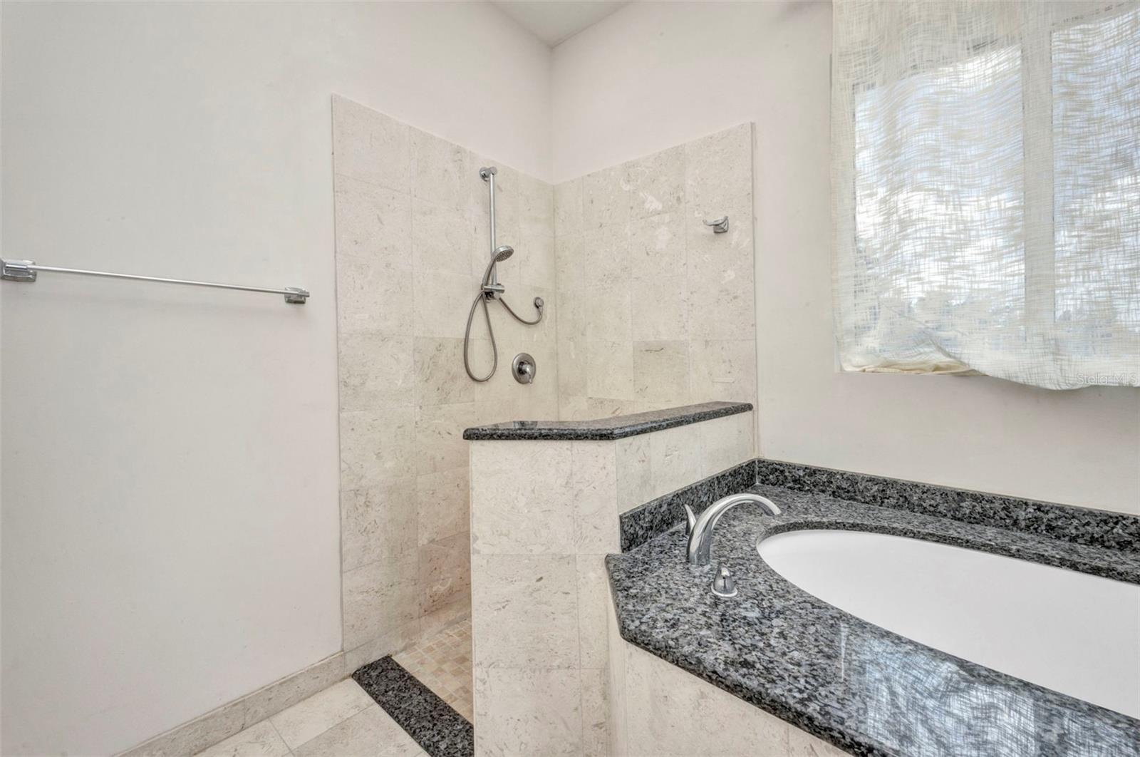 4213 GARDNER DR