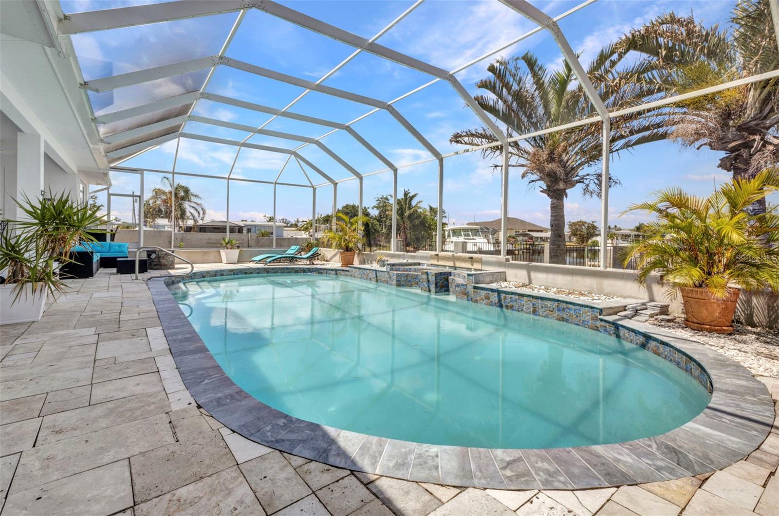 4213 GARDNER DR