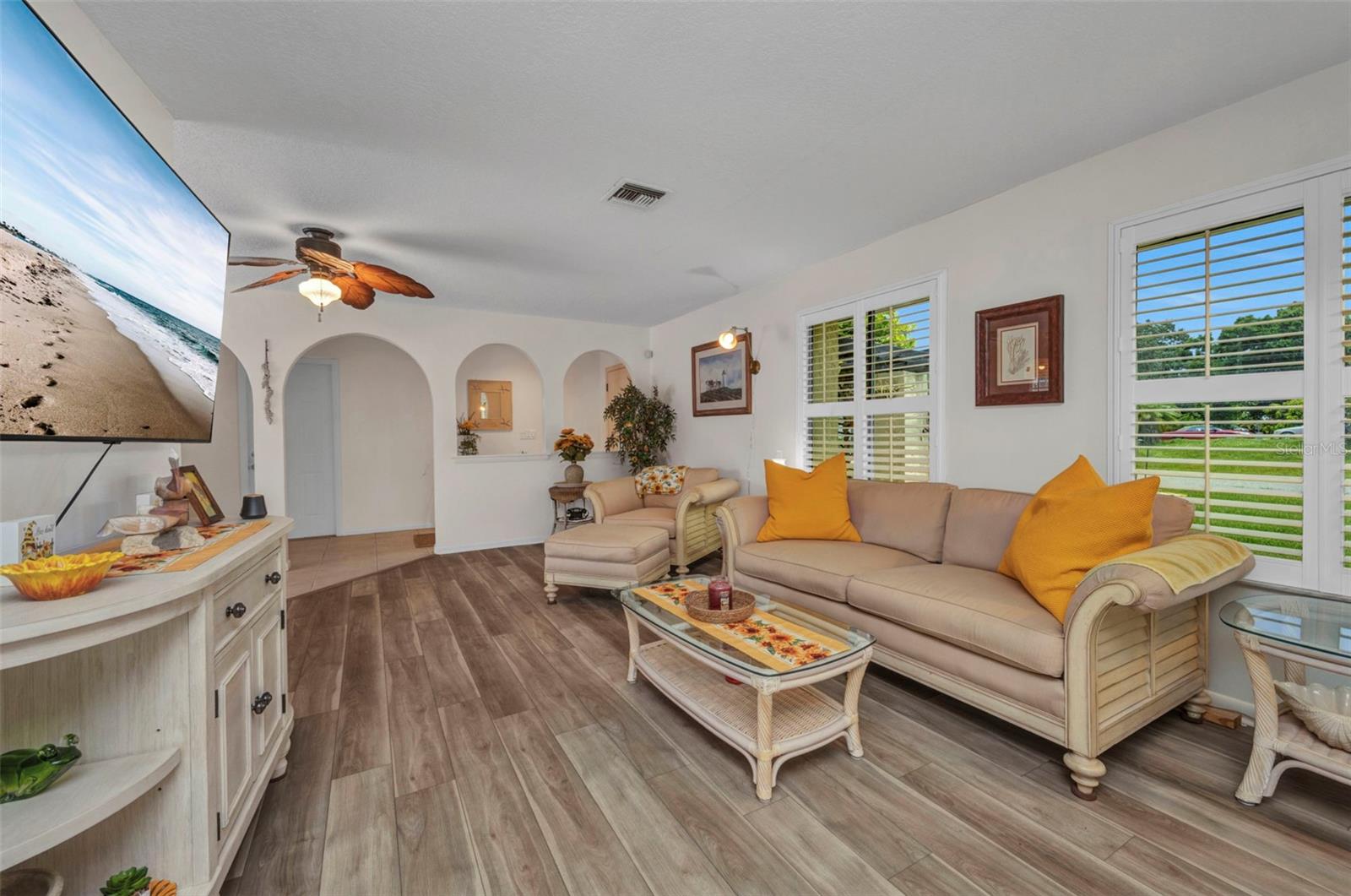 20355 MOUNT PROSPECT AVE