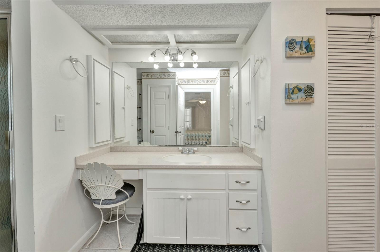 20355 MOUNT PROSPECT AVE