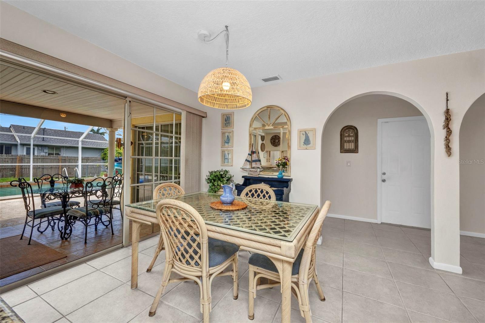 20355 MOUNT PROSPECT AVE