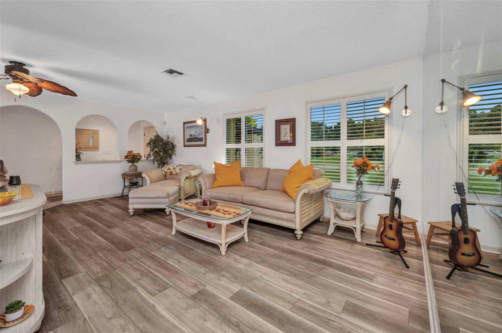 20355 MOUNT PROSPECT AVE