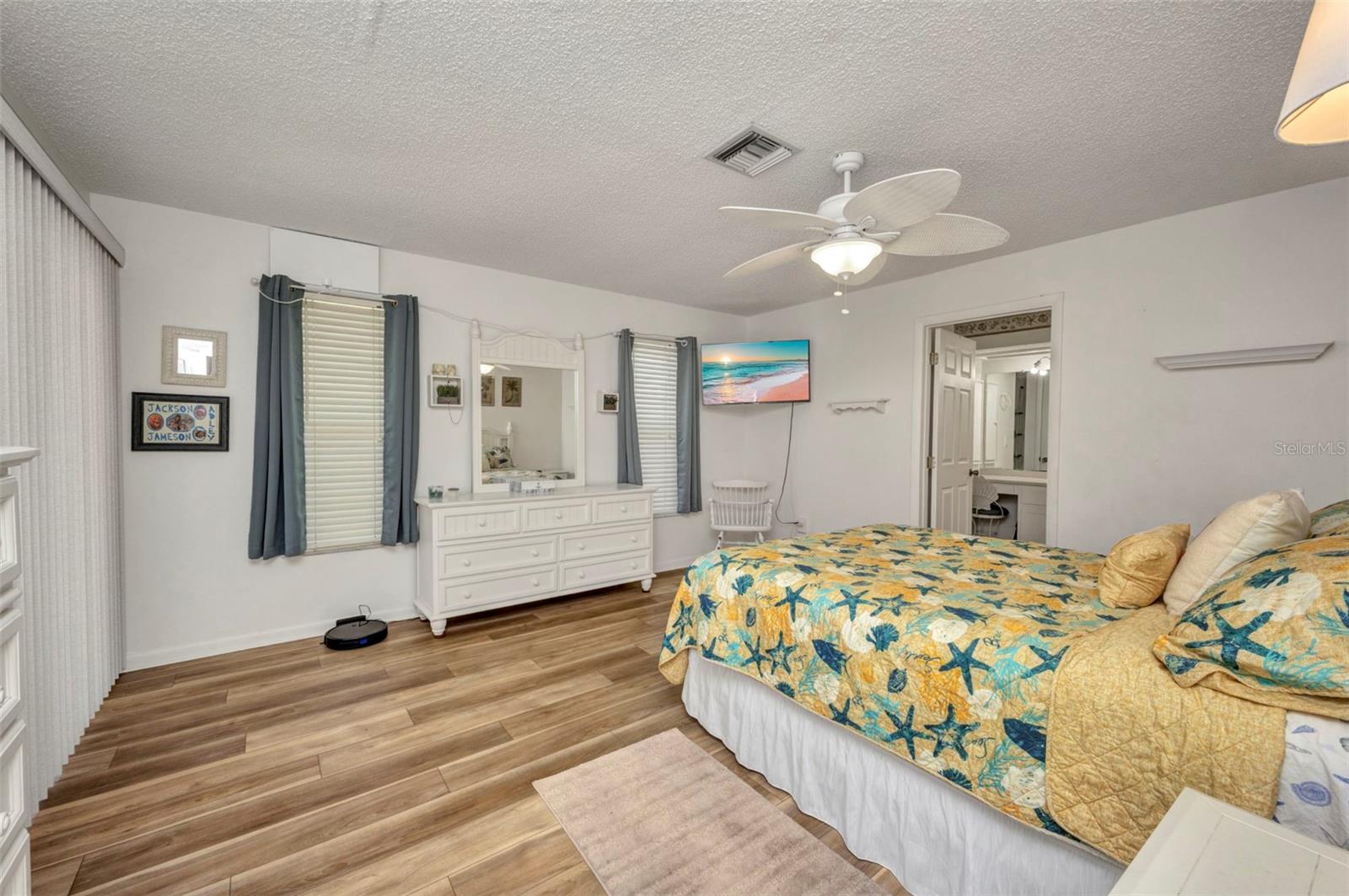 20355 MOUNT PROSPECT AVE