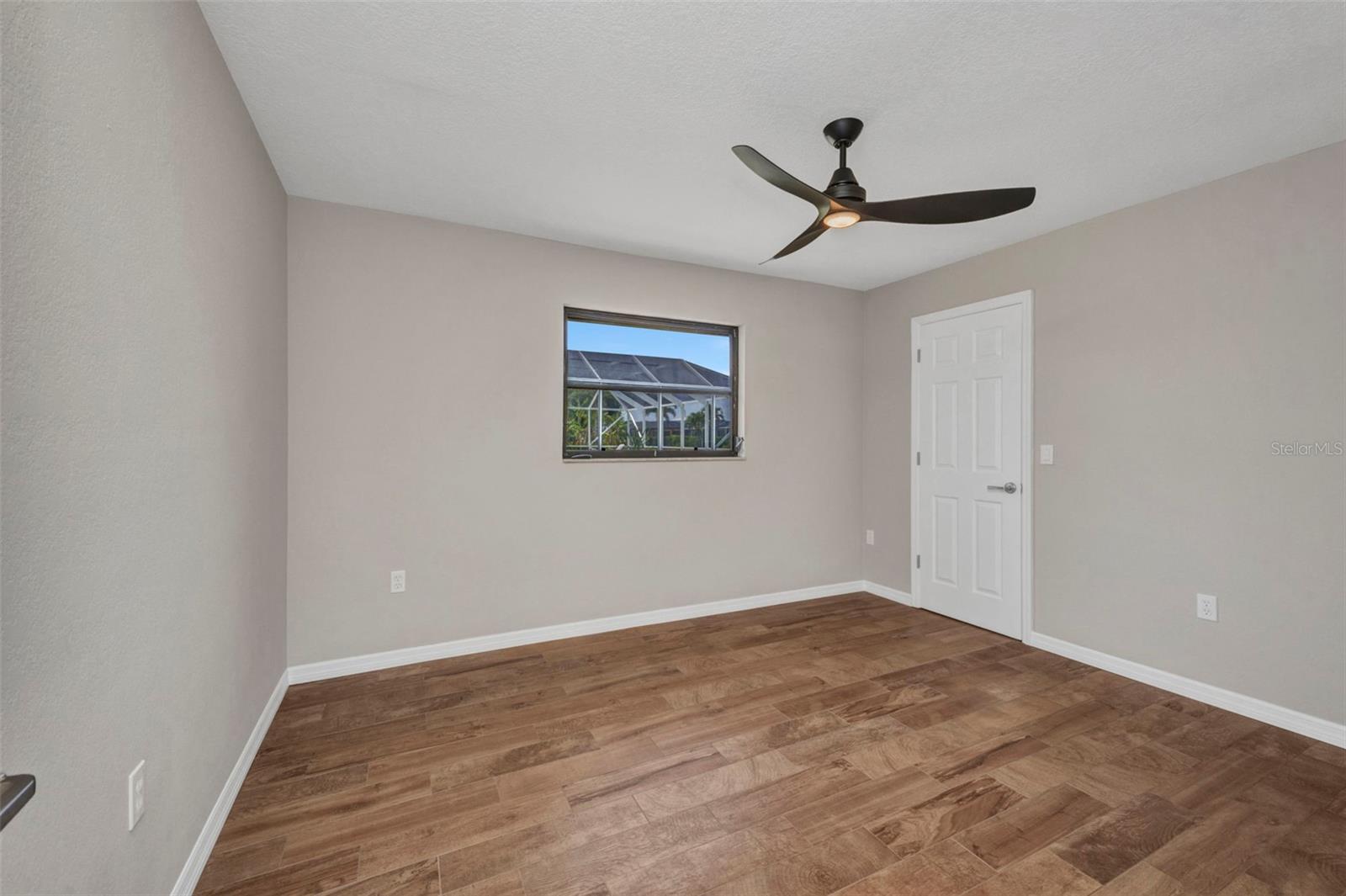 2442 RIO DE JANEIRO AVE