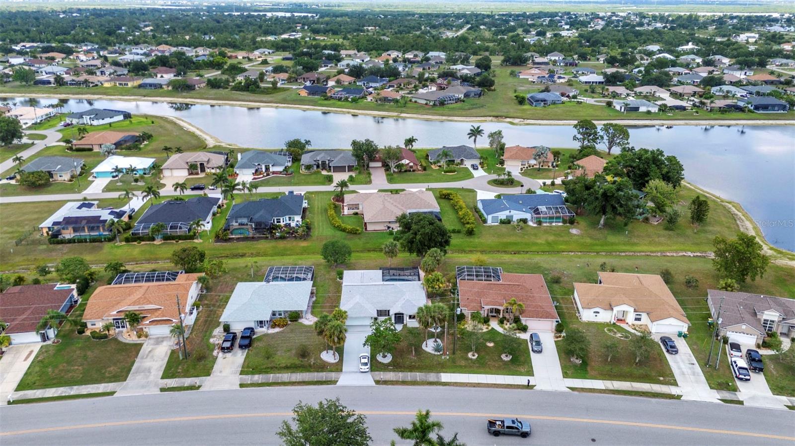 2442 RIO DE JANEIRO AVE