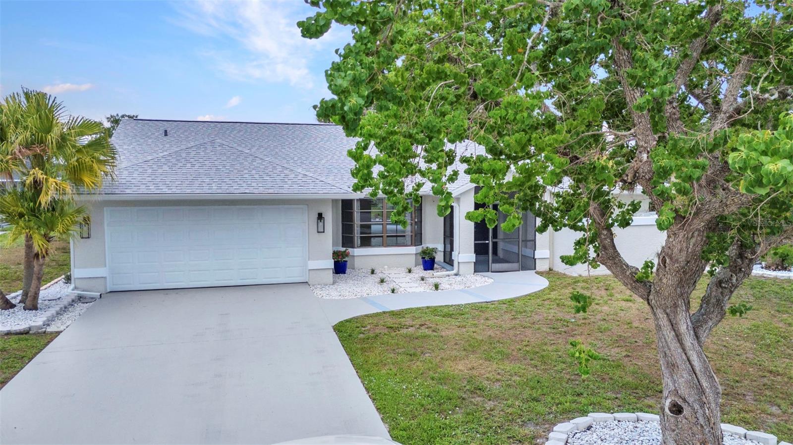 2442 RIO DE JANEIRO AVE