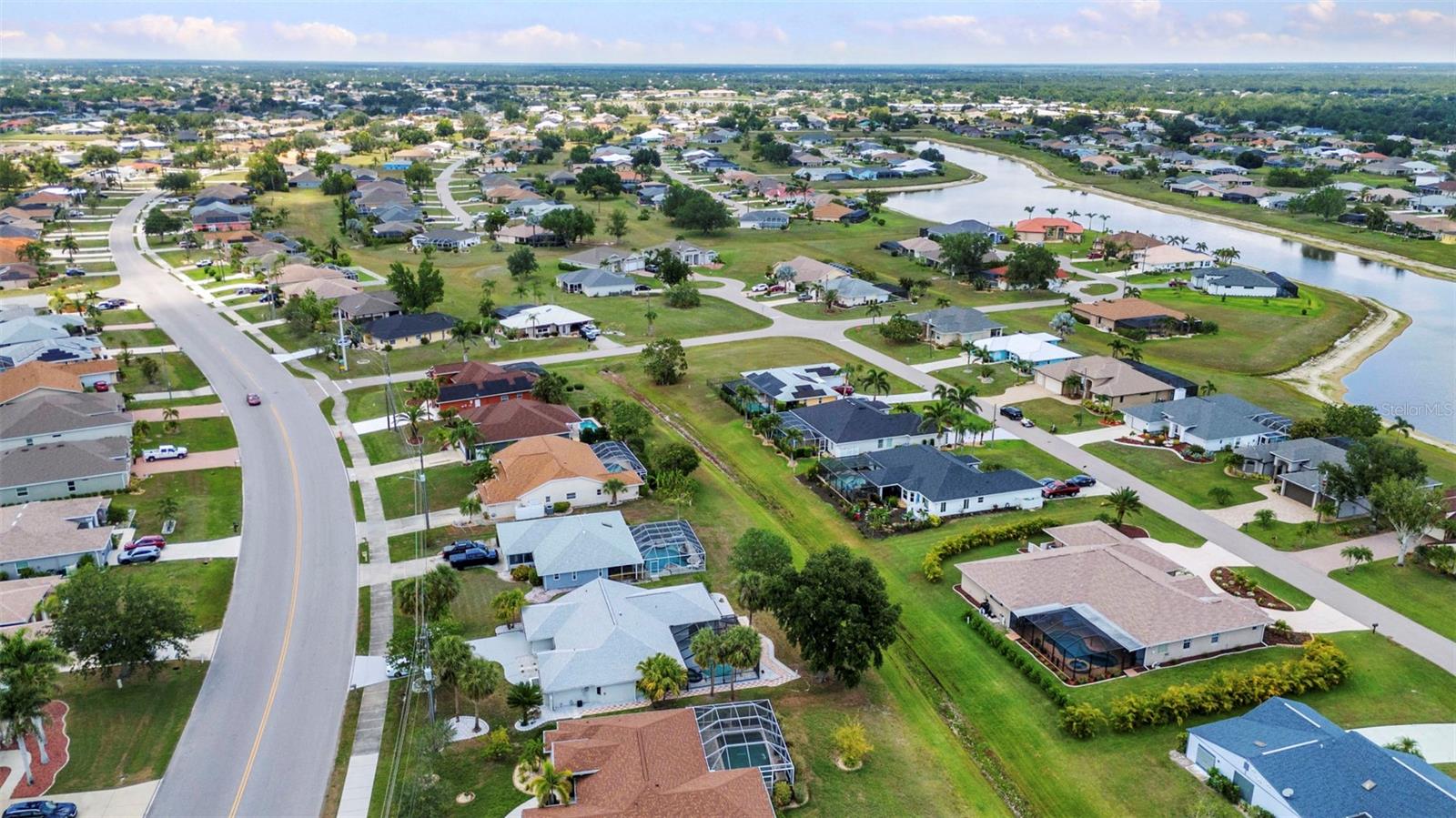 2442 RIO DE JANEIRO AVE