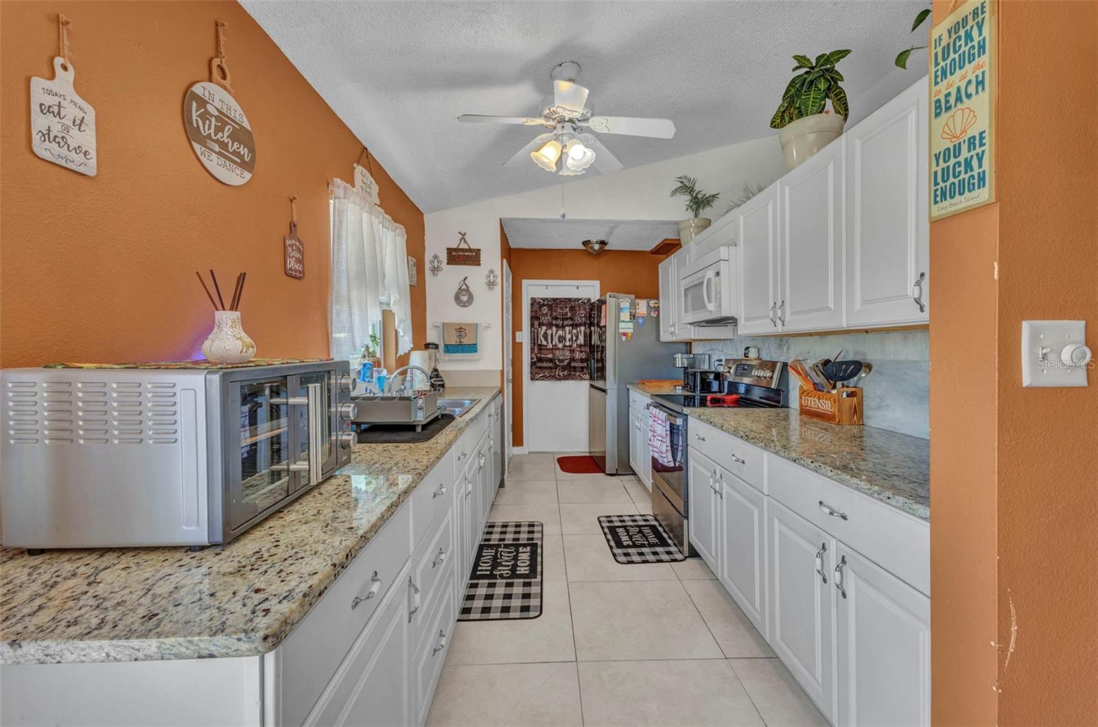 13238 FOWLER AVE