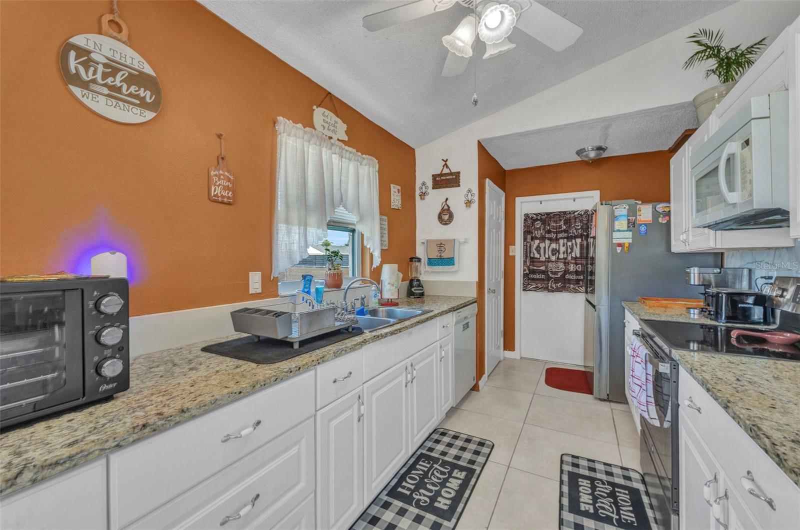 13238 FOWLER AVE