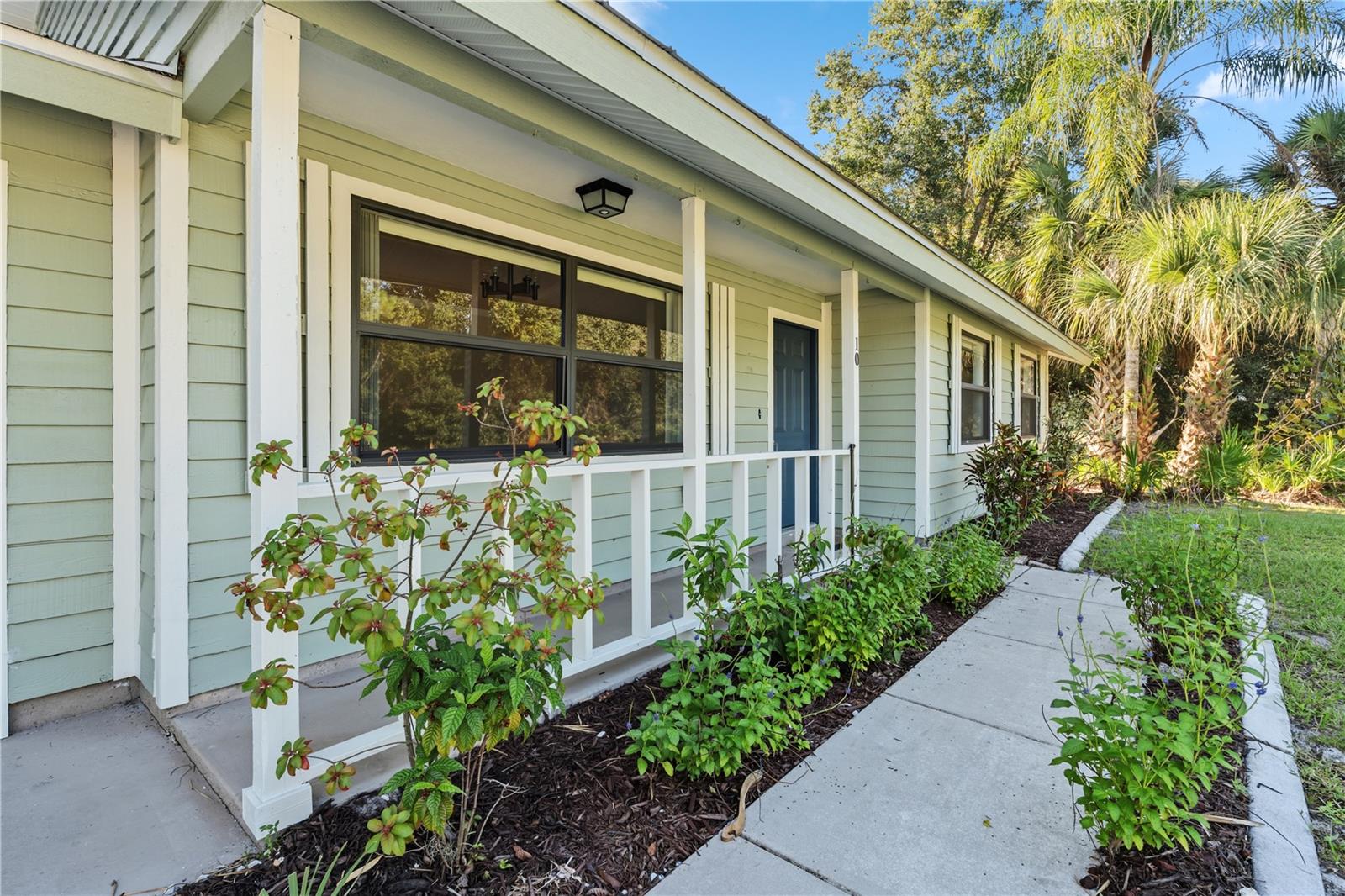 10 BALDUR DR