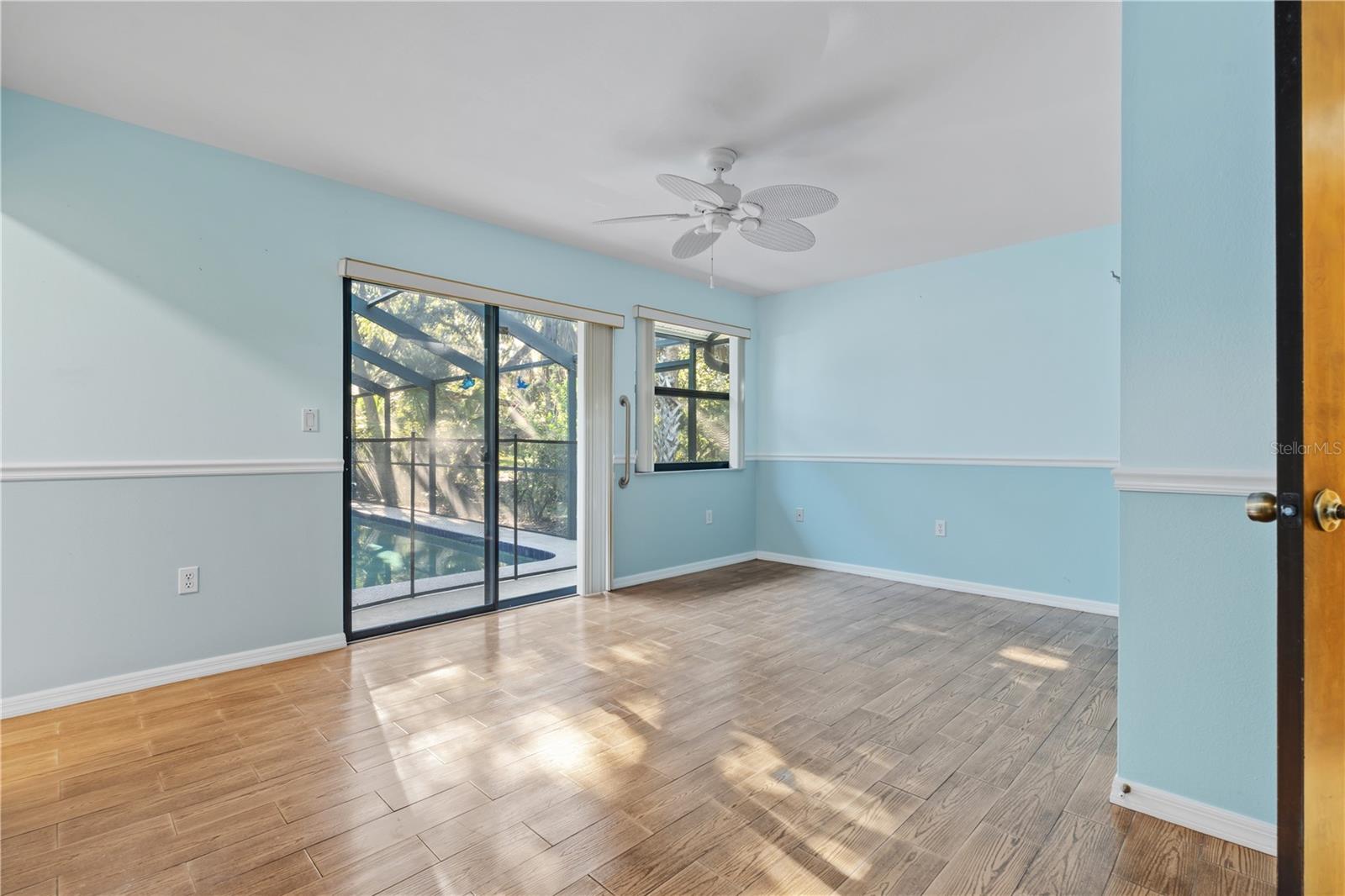 10 BALDUR DR