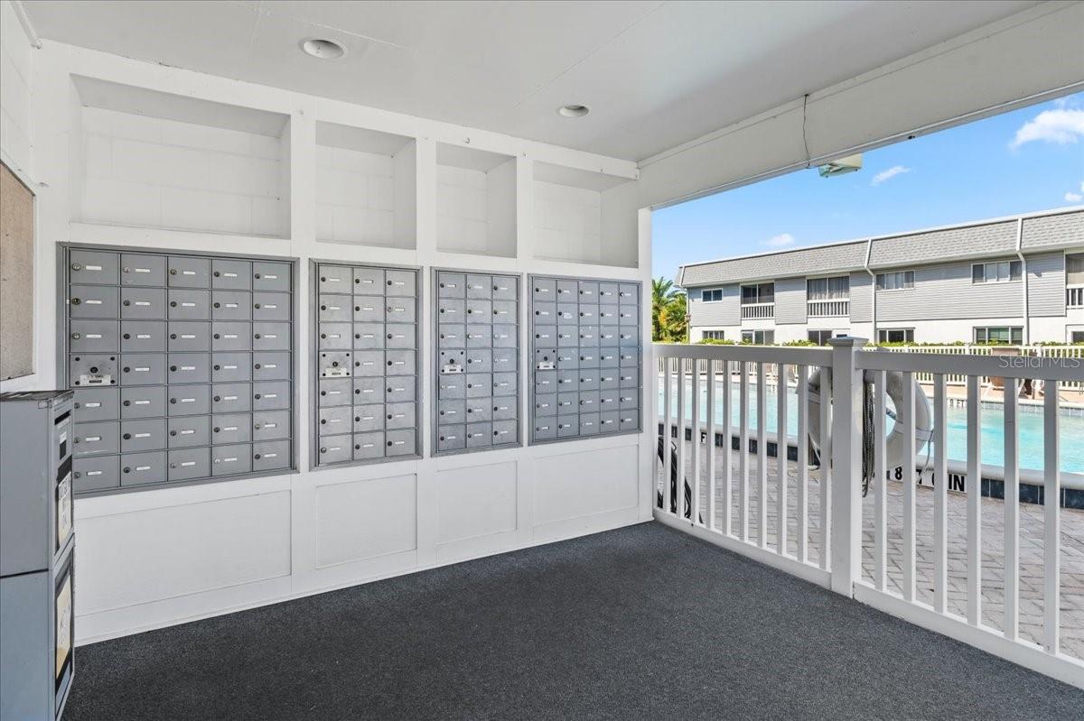 22375 EDGEWATER DR #120