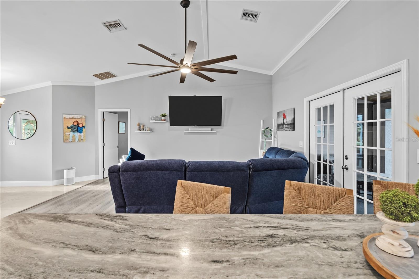 1705 SW 15TH AVE