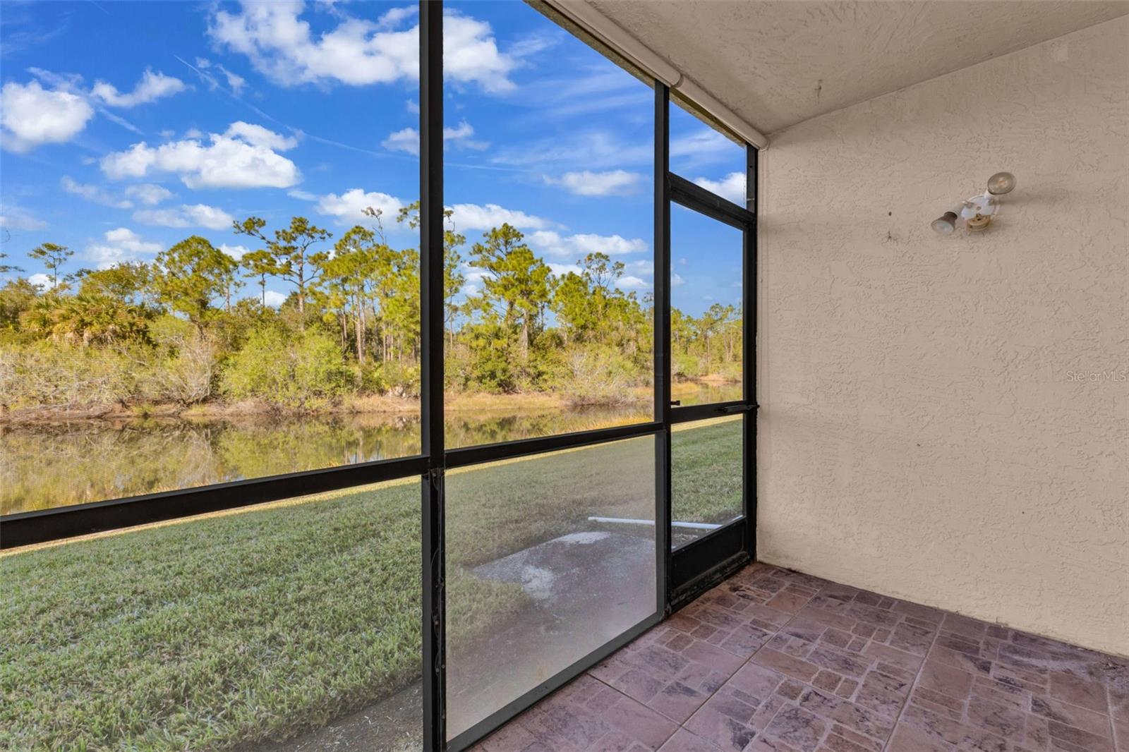 25050 SANDHILL BLVD #5A2