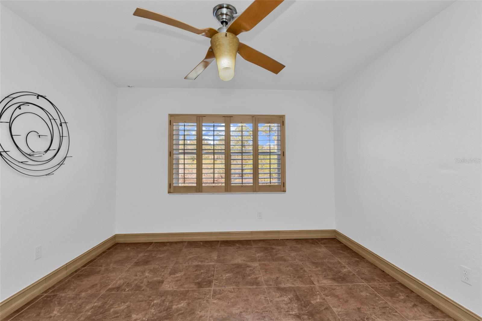 25050 SANDHILL BLVD #5A2