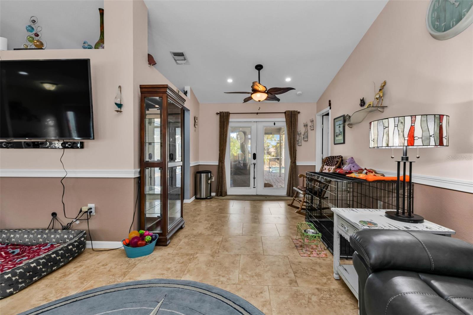 23232 PEACHLAND BLVD