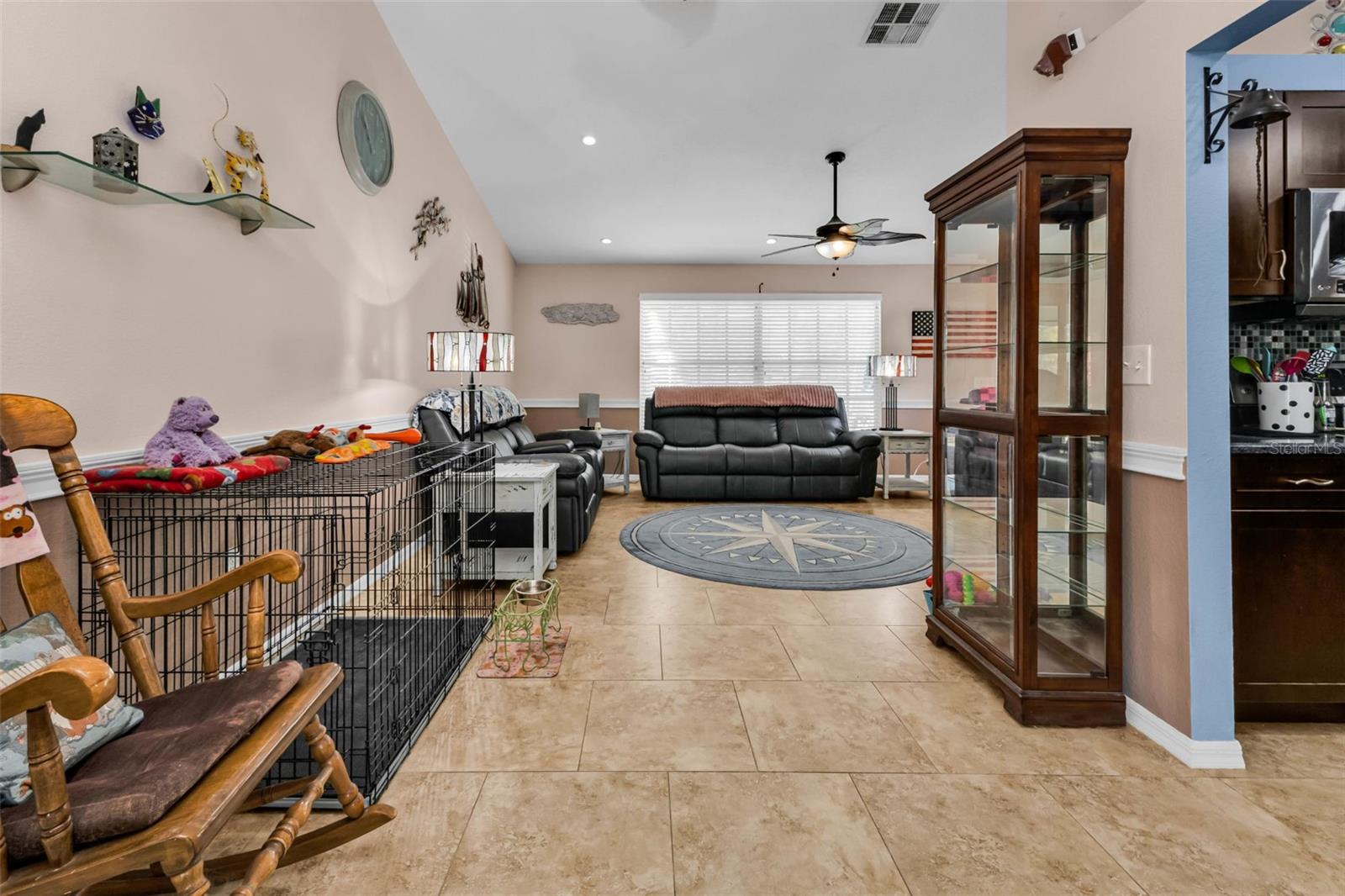 23232 PEACHLAND BLVD
