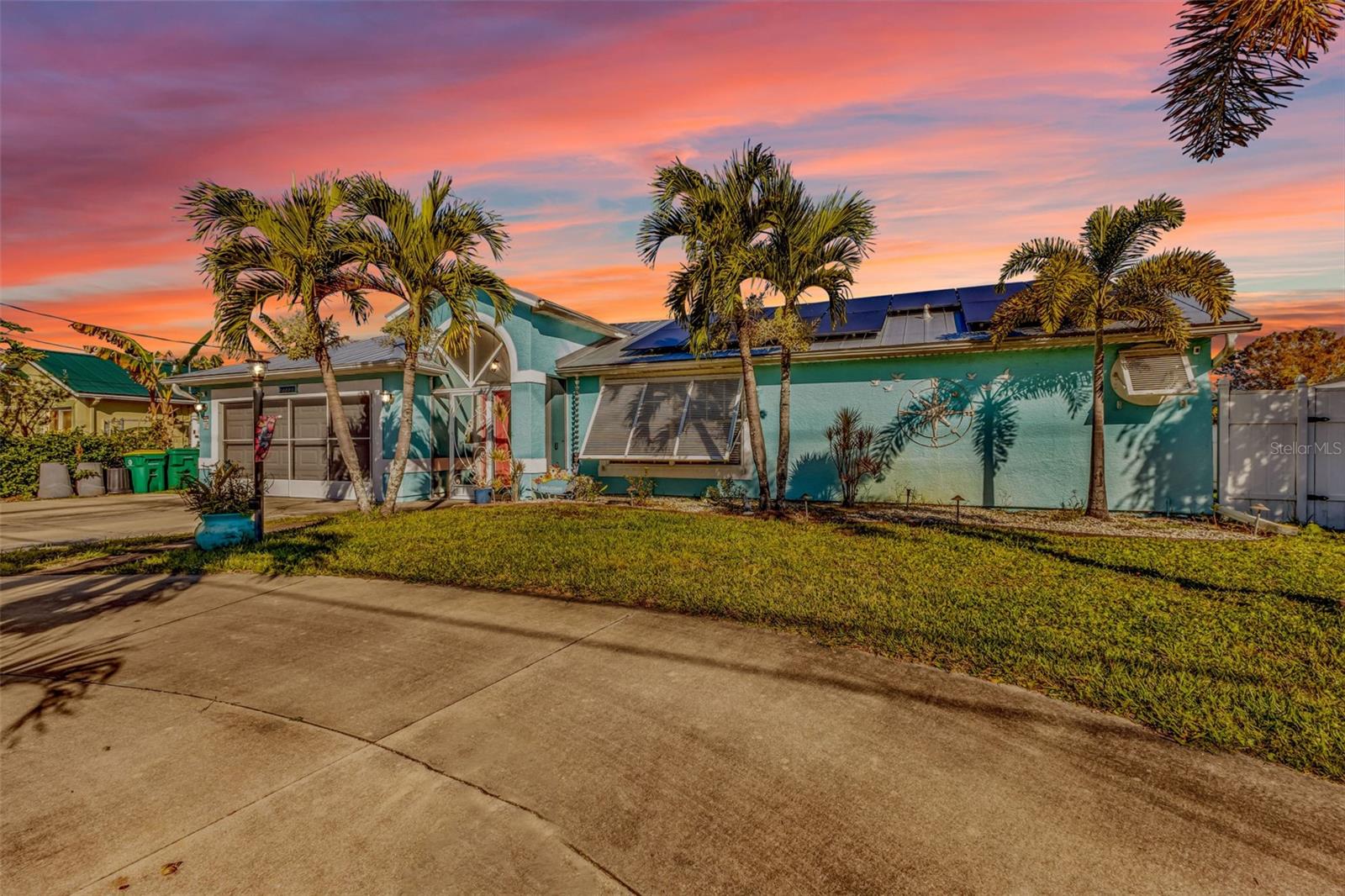 23232 PEACHLAND BLVD