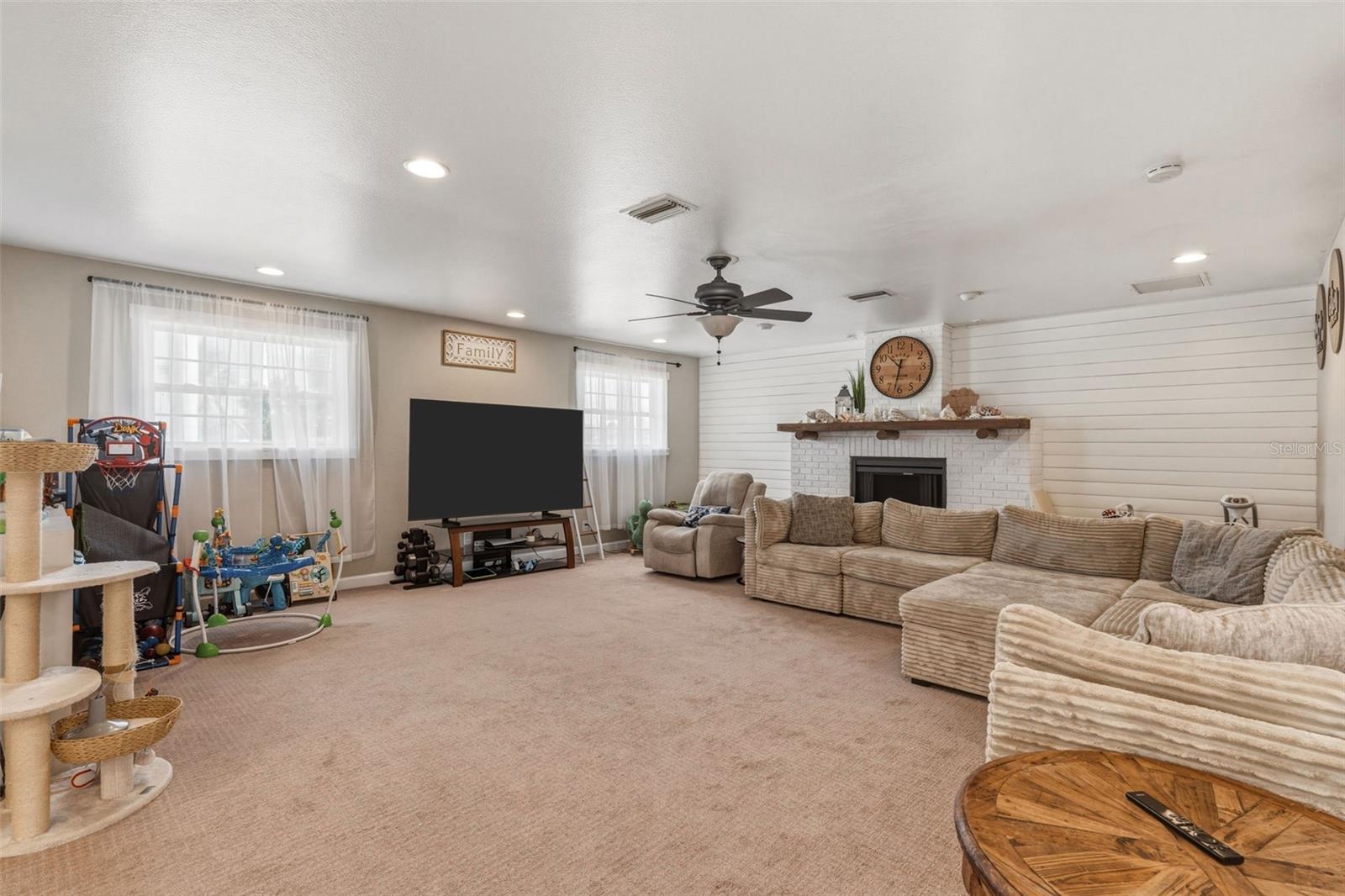 101 MARLIN DR