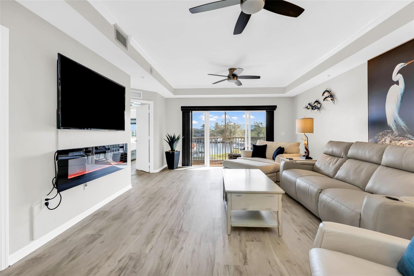 3322 PURPLE MARTIN DR #125