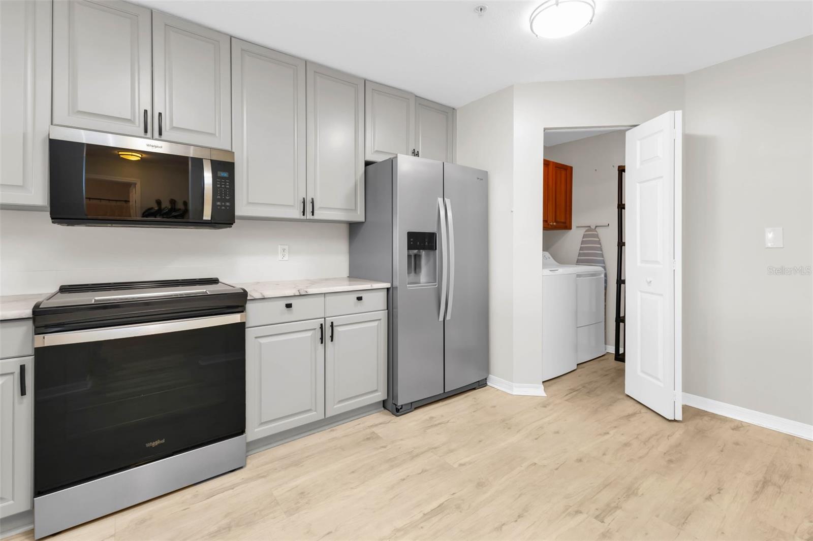 3322 PURPLE MARTIN DR #125