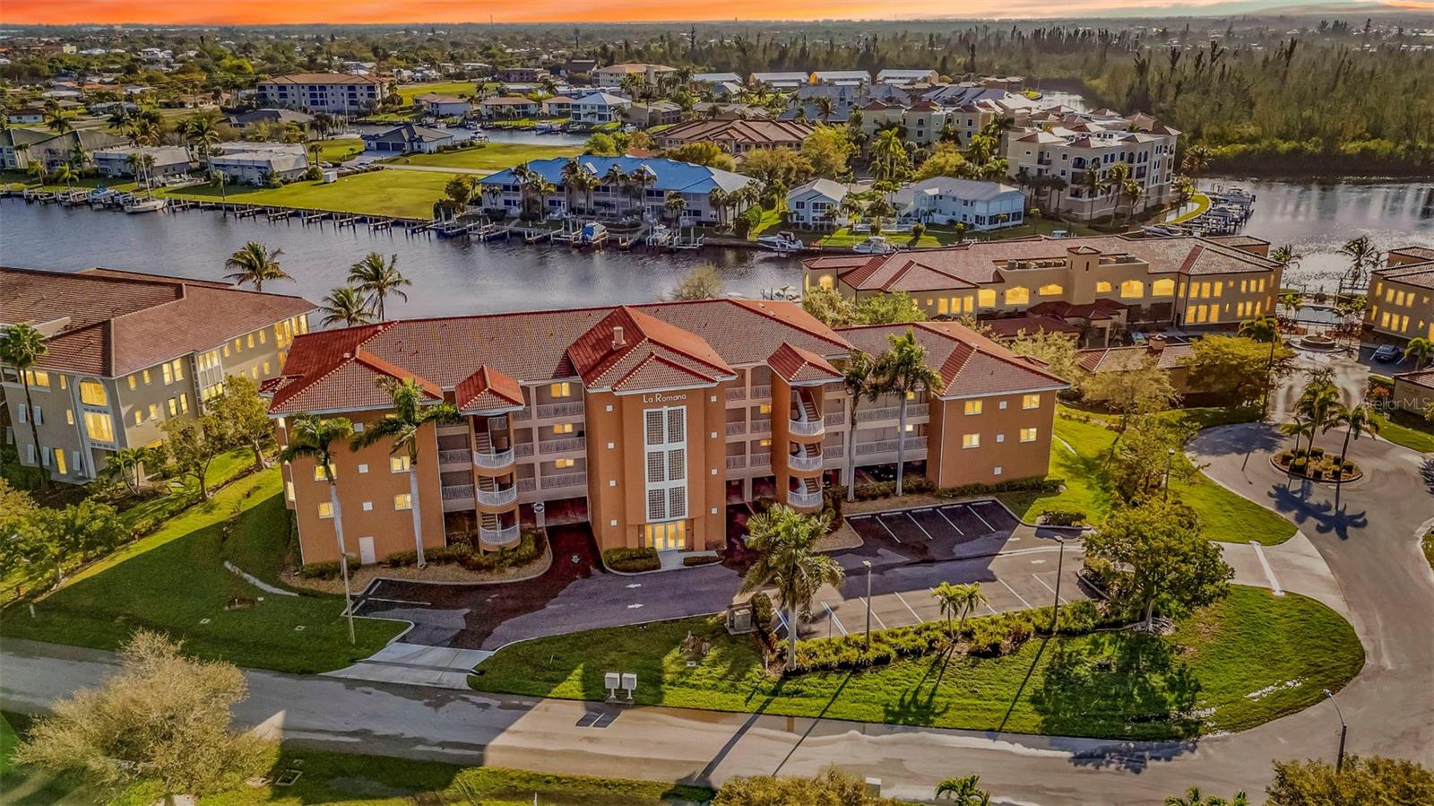 3322 PURPLE MARTIN DR #125