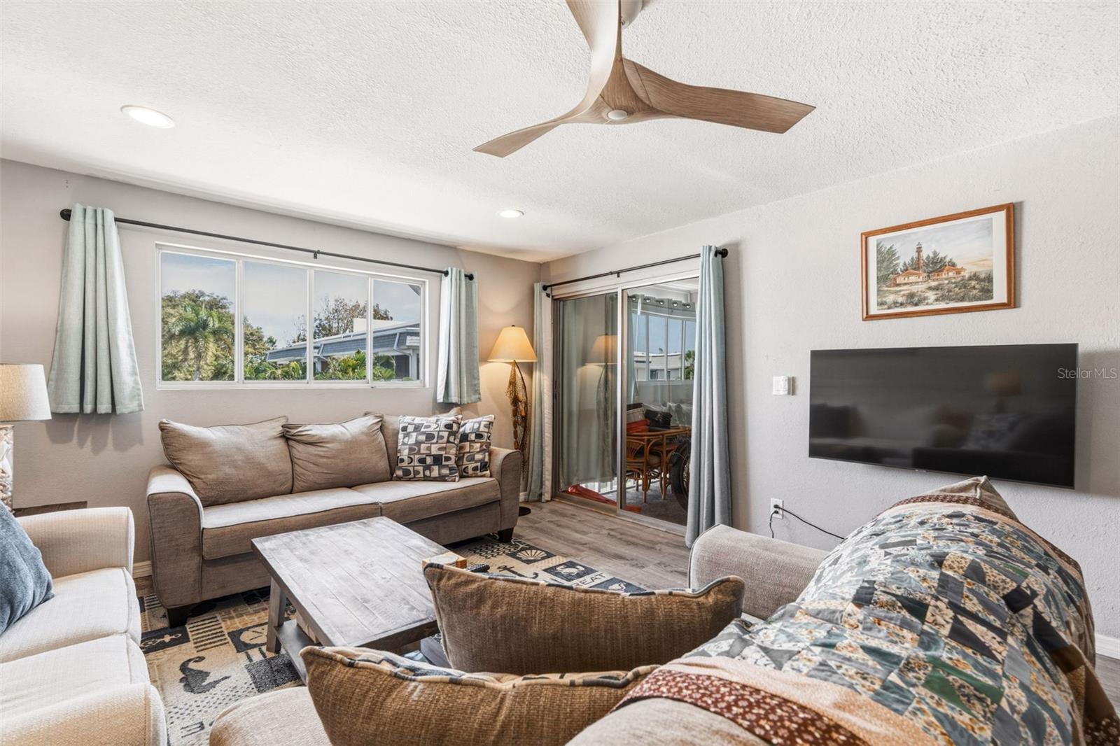 22375 EDGEWATER DR #224