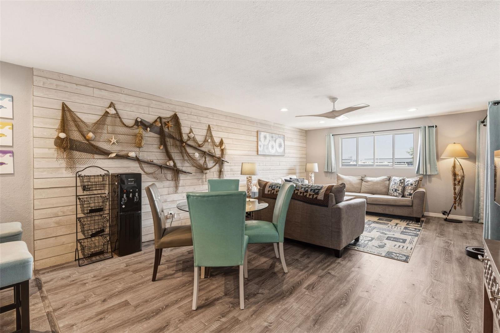 22375 EDGEWATER DR #224