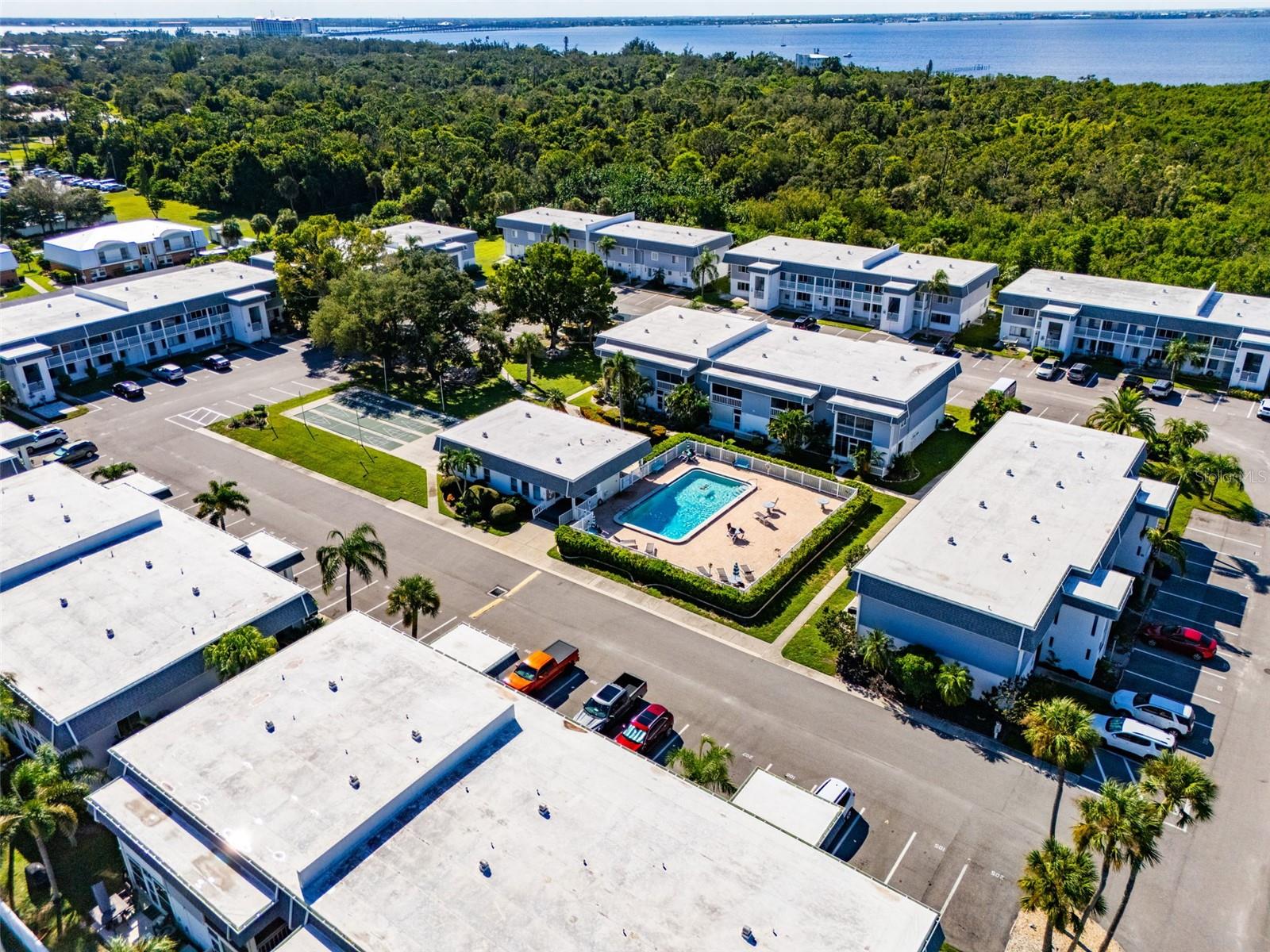 22375 EDGEWATER DR #224