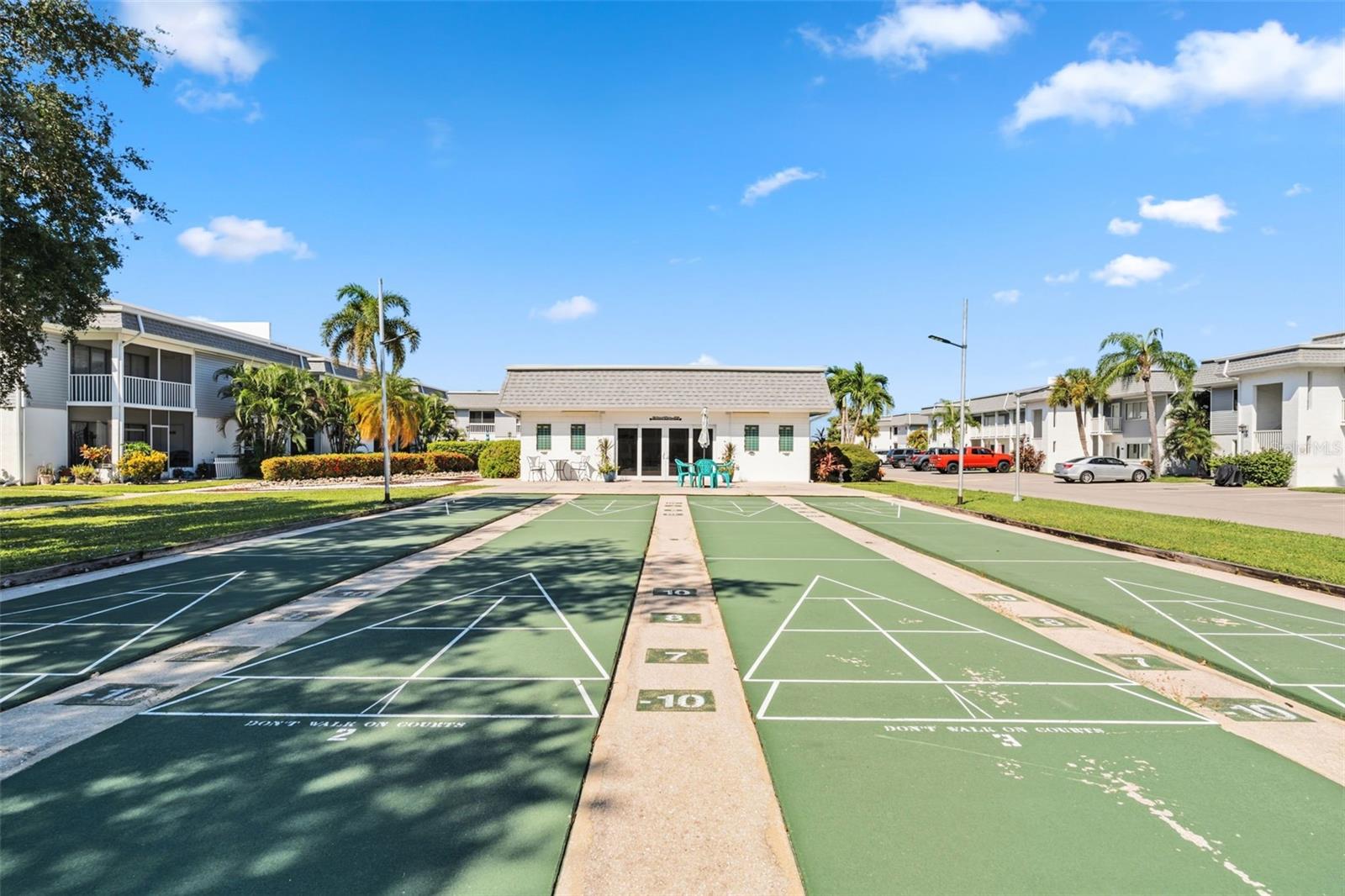 22375 EDGEWATER DR #224