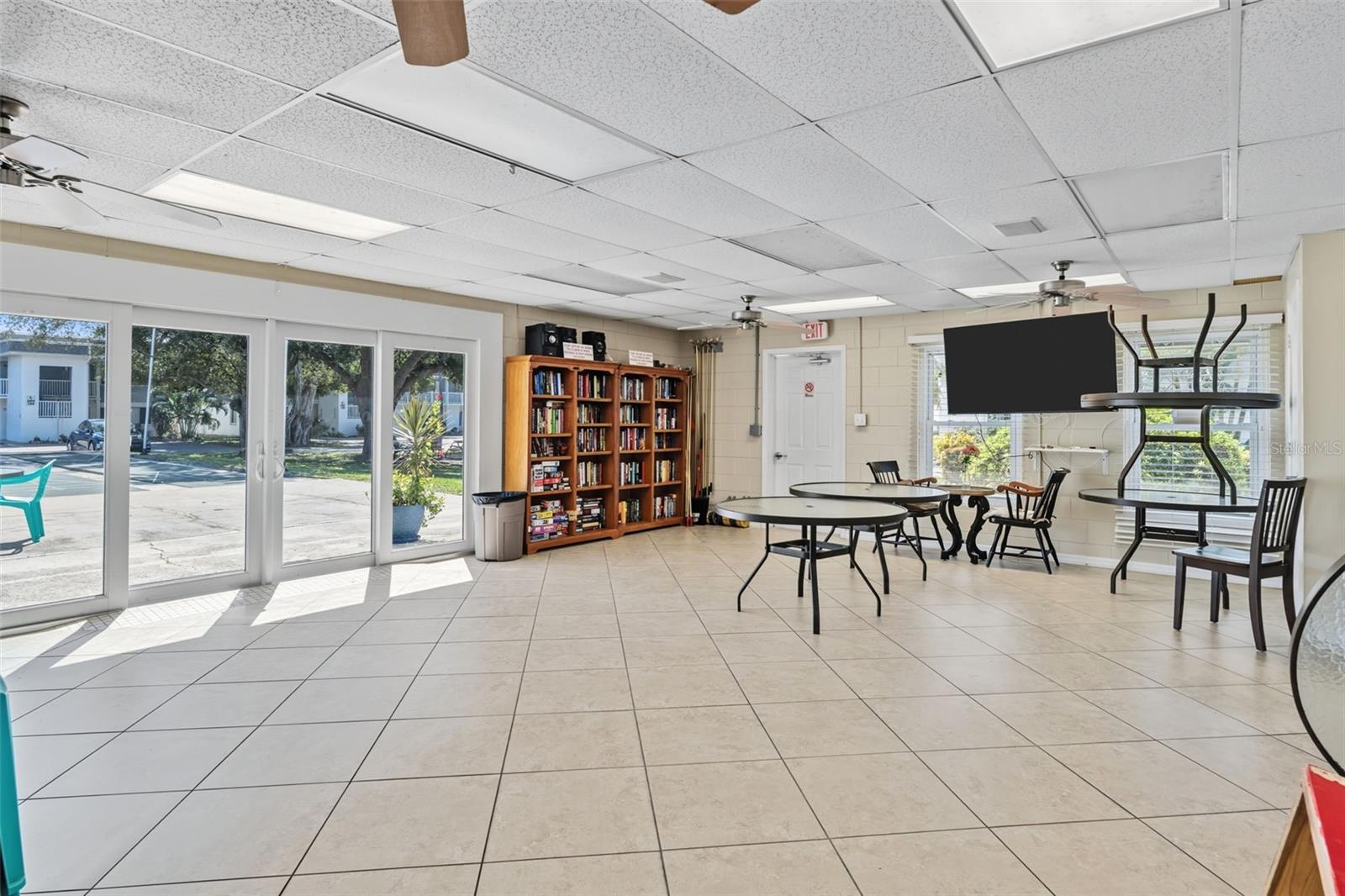 22375 EDGEWATER DR #224